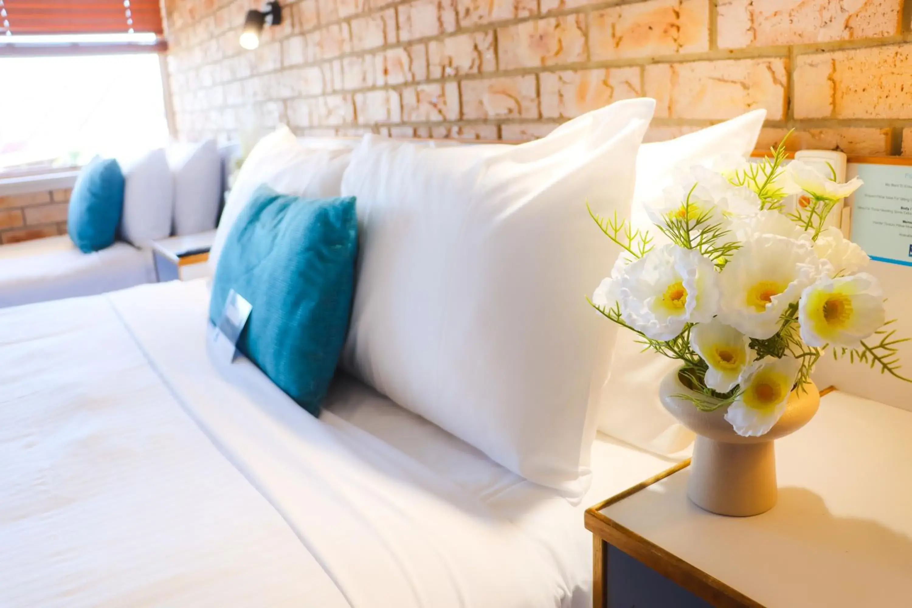 Deluxe Family Room Upstairs - Non Pet Friendly in Kennedy Drive Boutique Motel - Close To City Centre & Airport Deluxe Family Room Upstairs - Non Pet Friendly in Kennedy Drive Boutique Motel - Close To City Centre & Airport