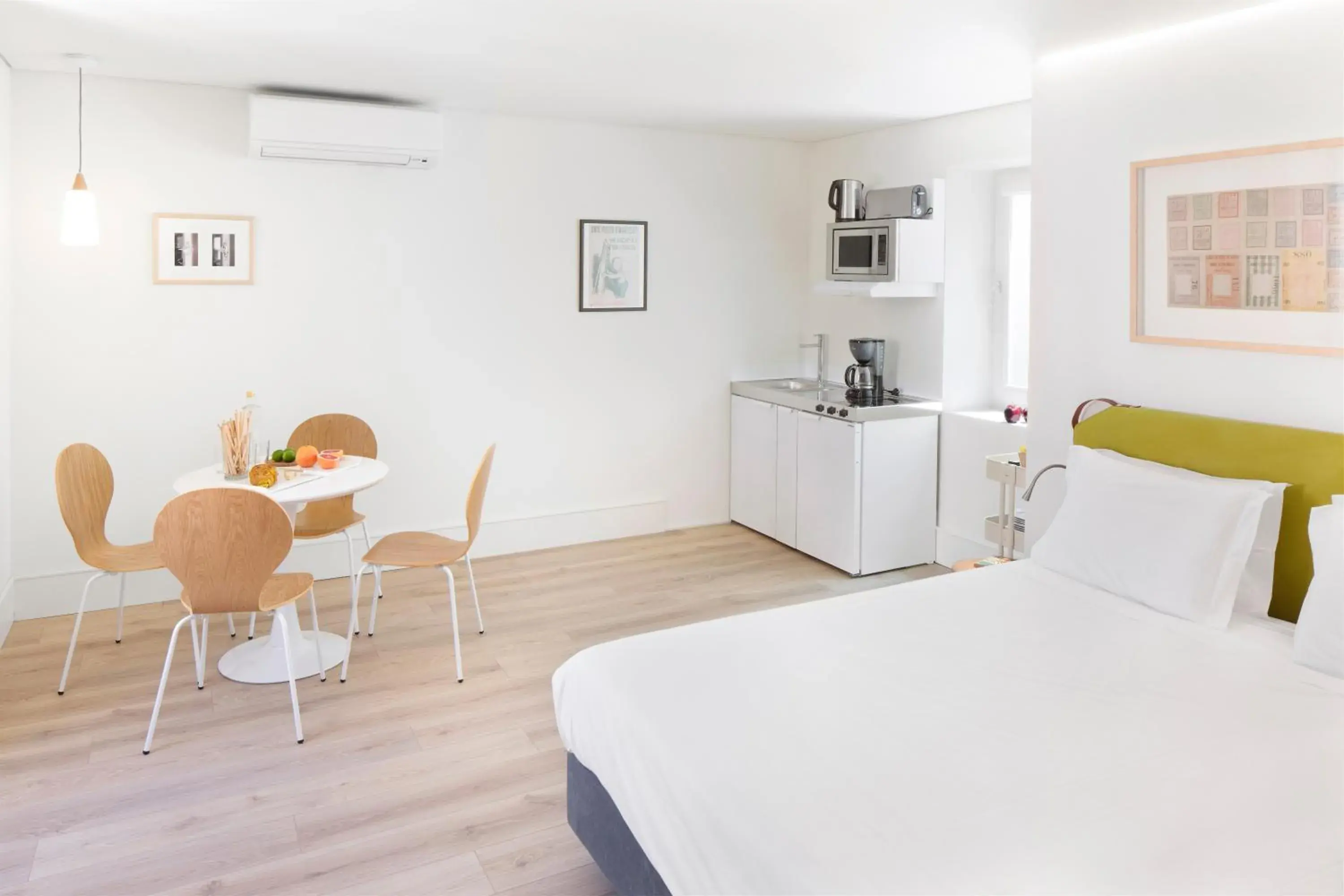 Deluxe Studio in Ascensor da Bica - Lisbon Serviced Apartments Deluxe Studio in Ascensor da Bica - Lisbon Serviced Apartments