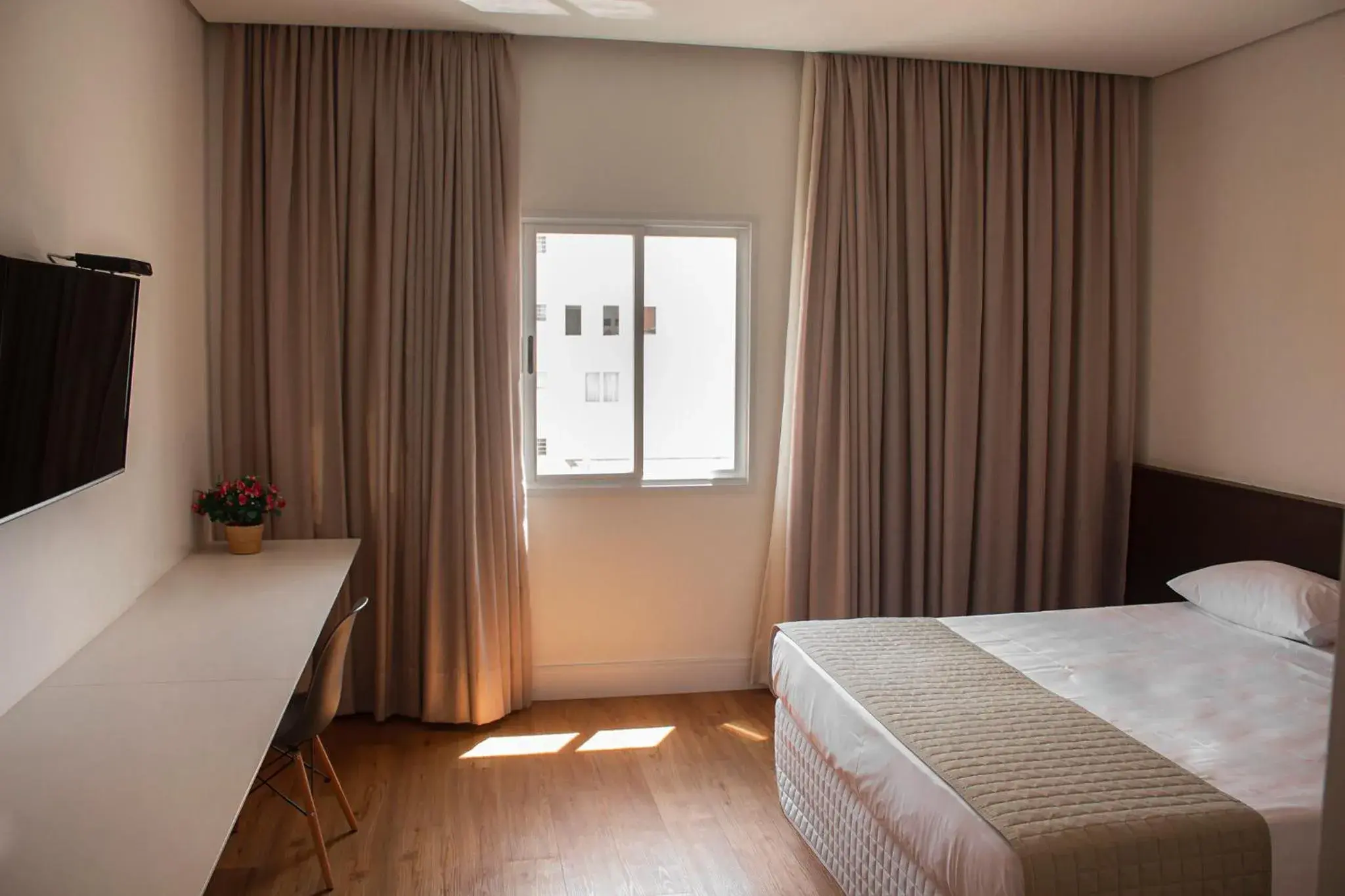 Premium Triple Room in Vip Hotel Premium Triple Room in Vip Hotel