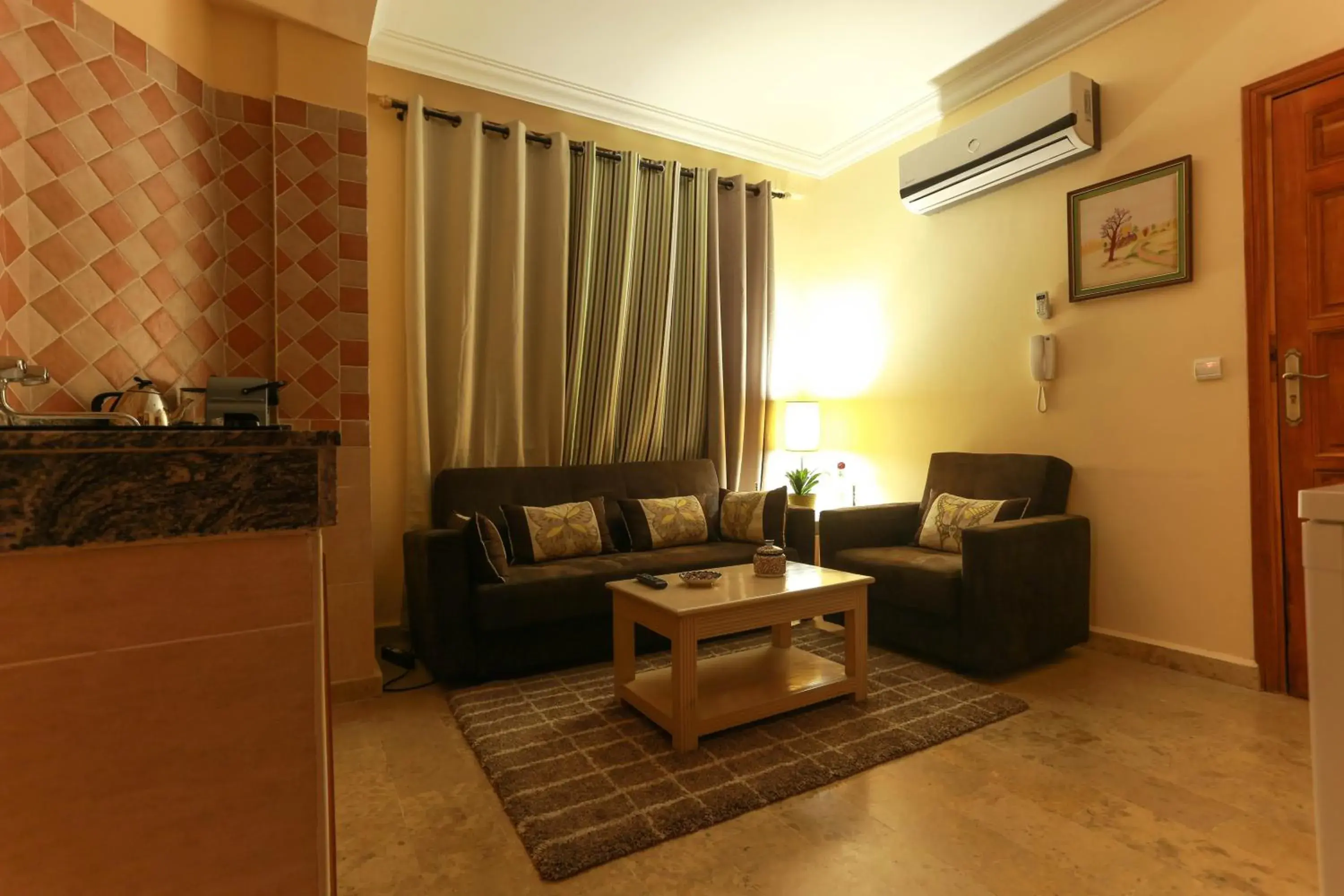 Studio Tobacco (2 Adults) in Dar Guéliz Studio Tobacco (2 Adults) in Dar Guéliz