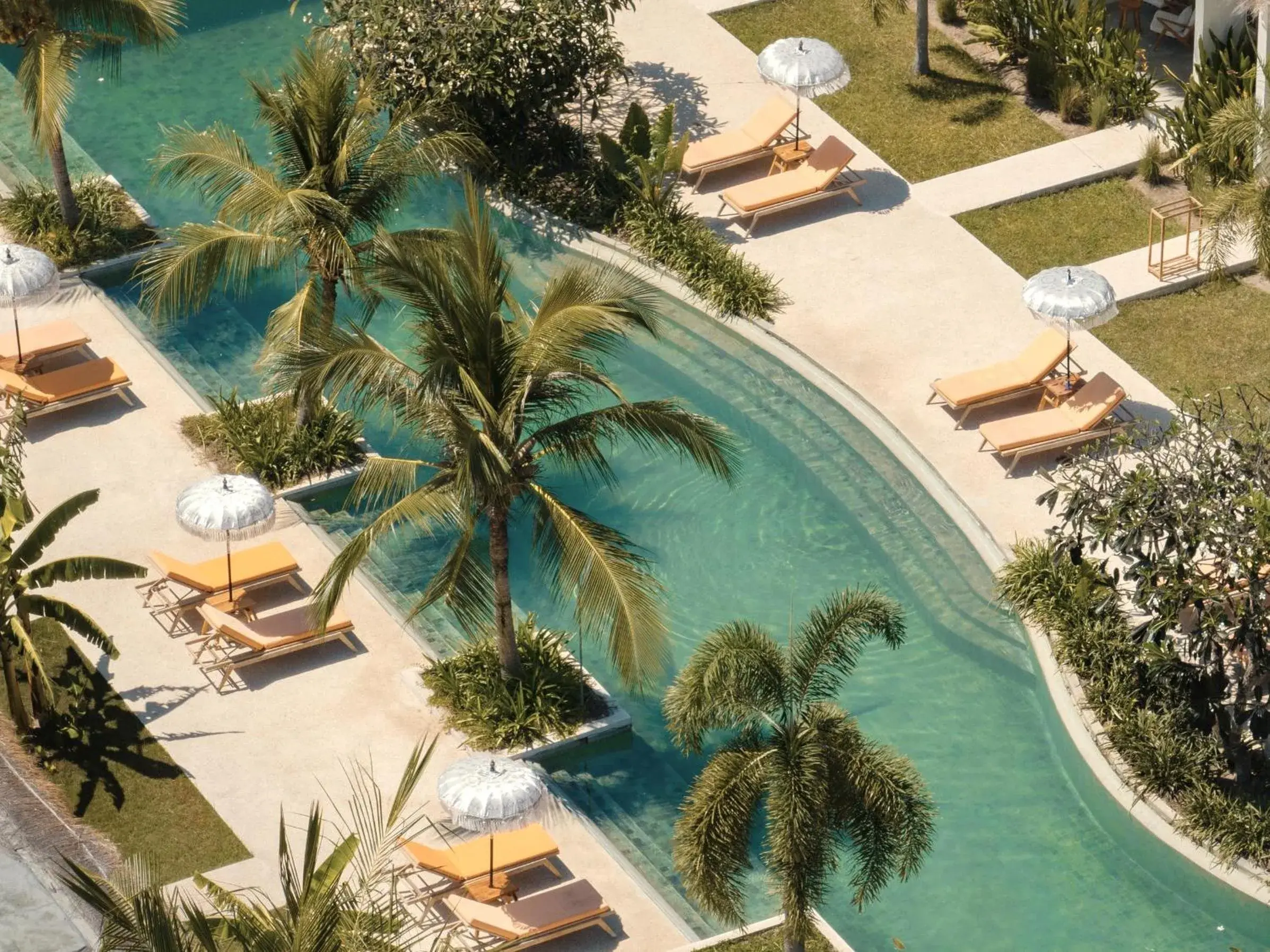 Pool Access Suite Twin Room in Origin Lombok Pool Access Suite Twin Room in Origin Lombok