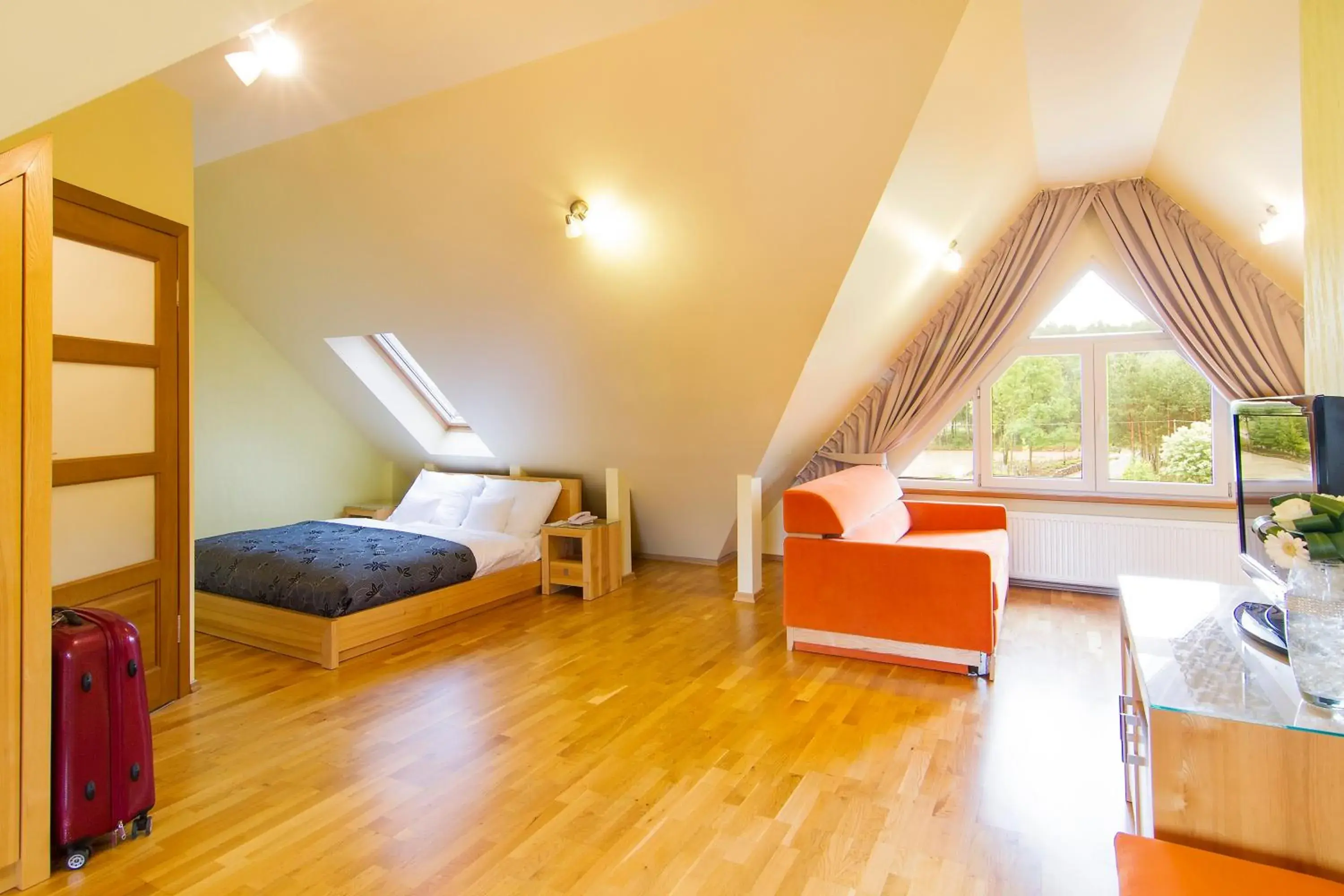 Budget Twin Room - single occupancy in Hotel Pory Roku Budget Twin Room - single occupancy in Hotel Pory Roku