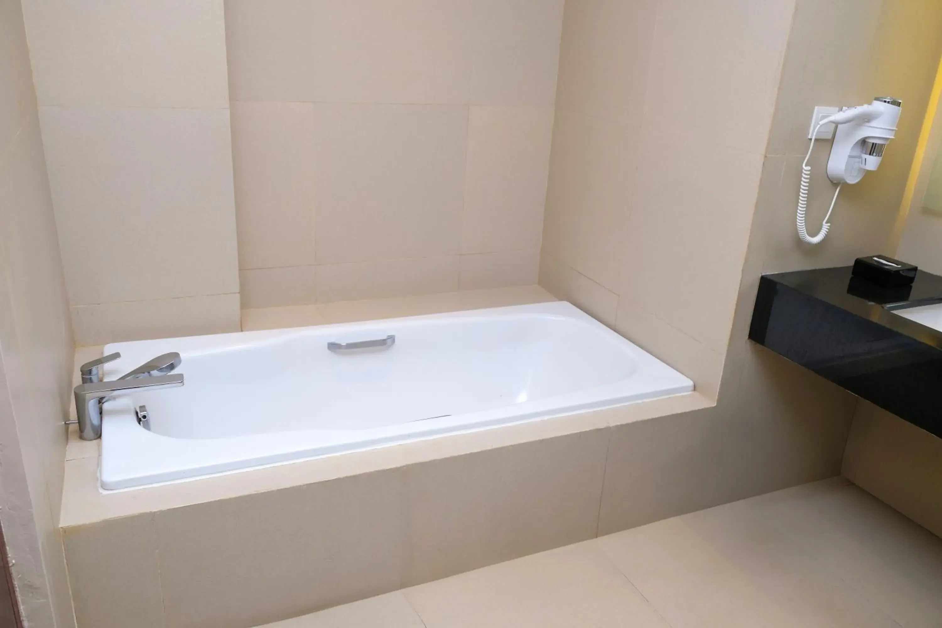 Executive Plus King Room in The Luxton Cirebon Hotel and Convention Executive Plus King Room in The Luxton Cirebon Hotel and Convention