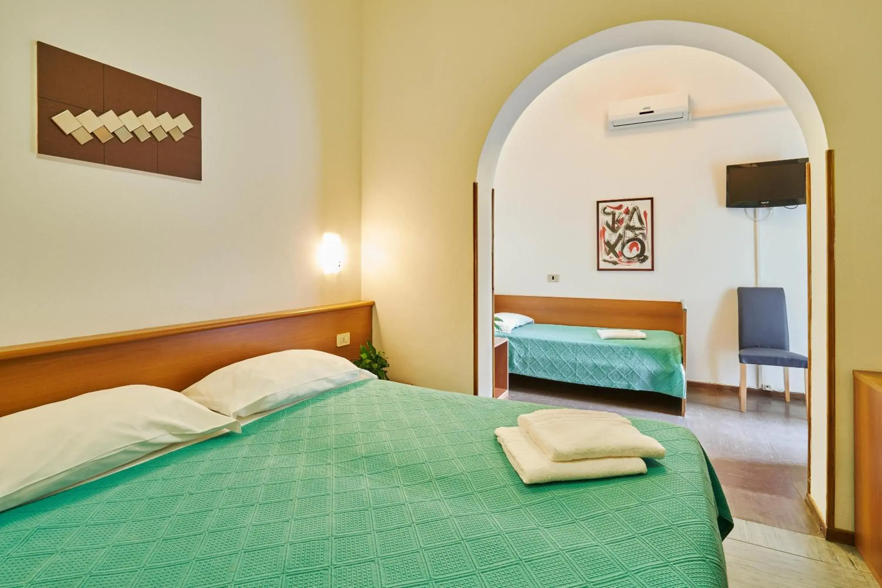 Double Room with Extra Bed (3 Adults) in G/Hotel Lignano Double Room with Extra Bed (3 Adults) in G/Hotel Lignano
