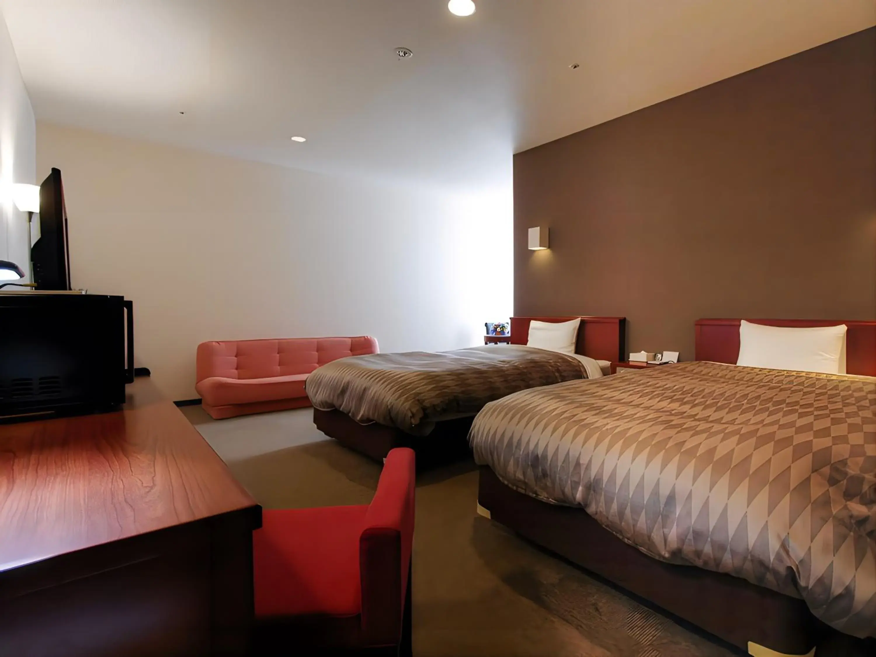 Triple Room - Smoking in HOTEL LiVEMAX BUDGET Hamamatsu-Ekimae Triple Room - Smoking in HOTEL LiVEMAX BUDGET Hamamatsu-Ekimae