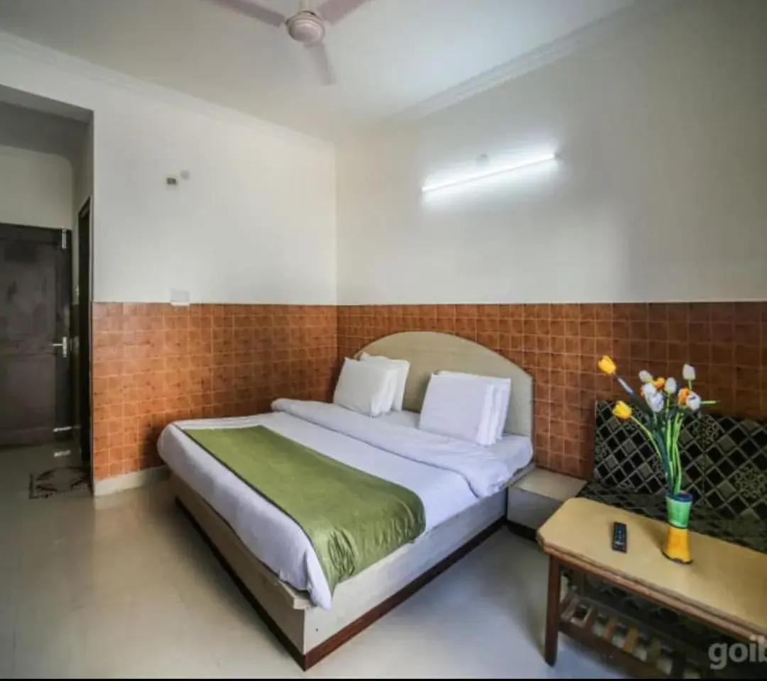 Deluxe Double Room in Hotel Today, Katra Deluxe Double Room in Hotel Today, Katra