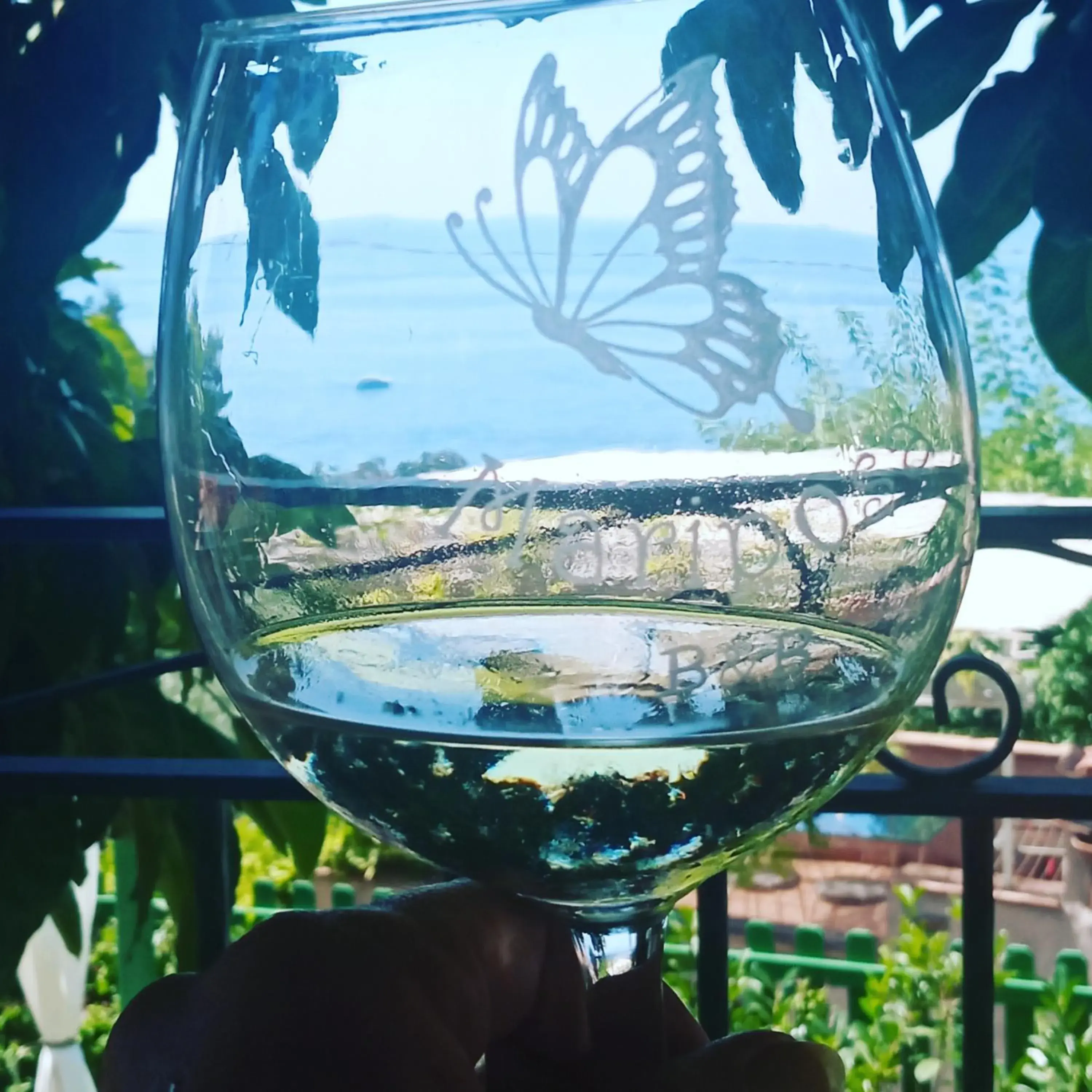 Double Room with Sea View in B&B Mariposa Double Room with Sea View in B&B Mariposa