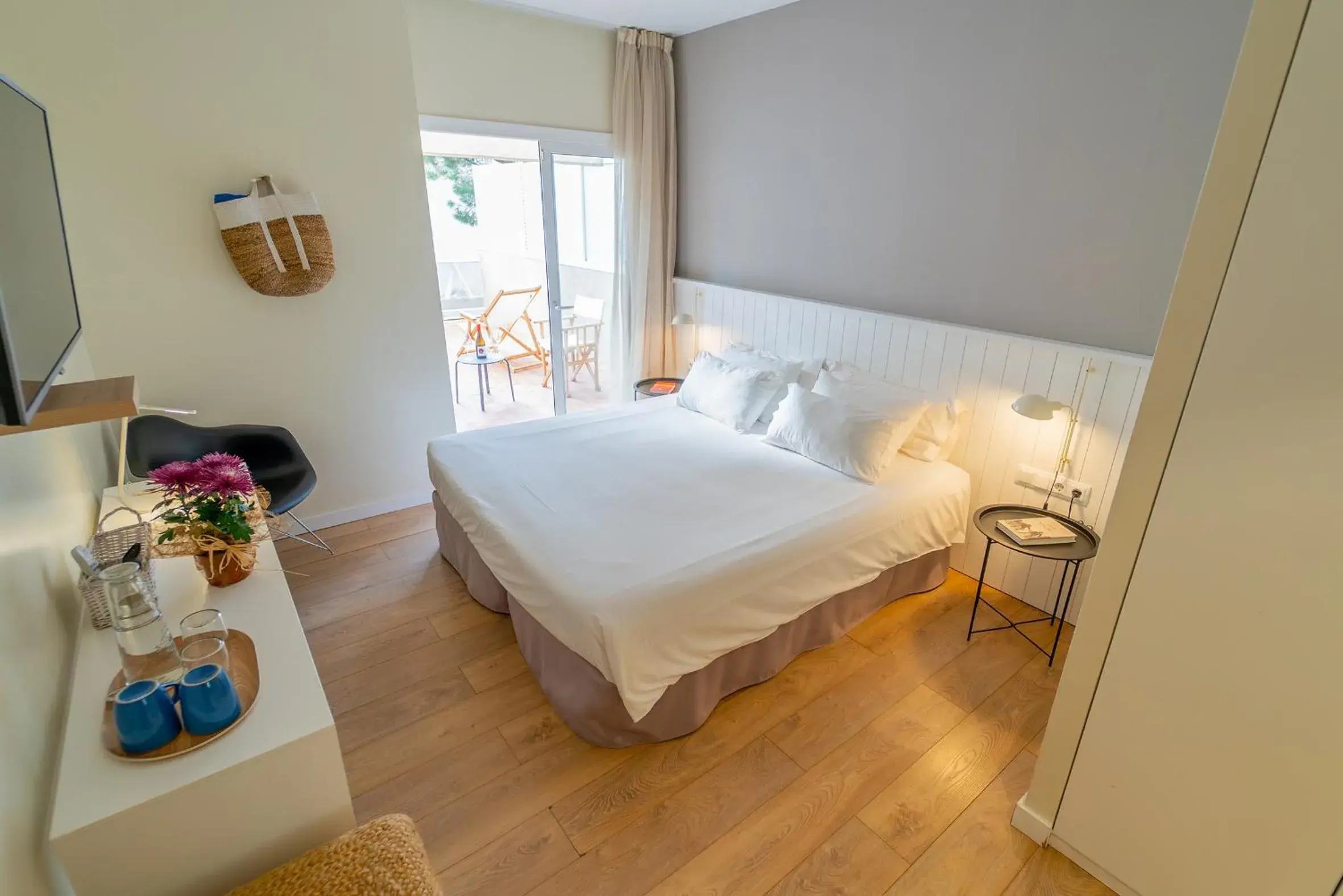 Double or Twin Room with Terrace in Hotel & Apartaments Thalassa Sport & Wellness Double or Twin Room with Terrace in Hotel & Apartaments Thalassa Sport & Wellness