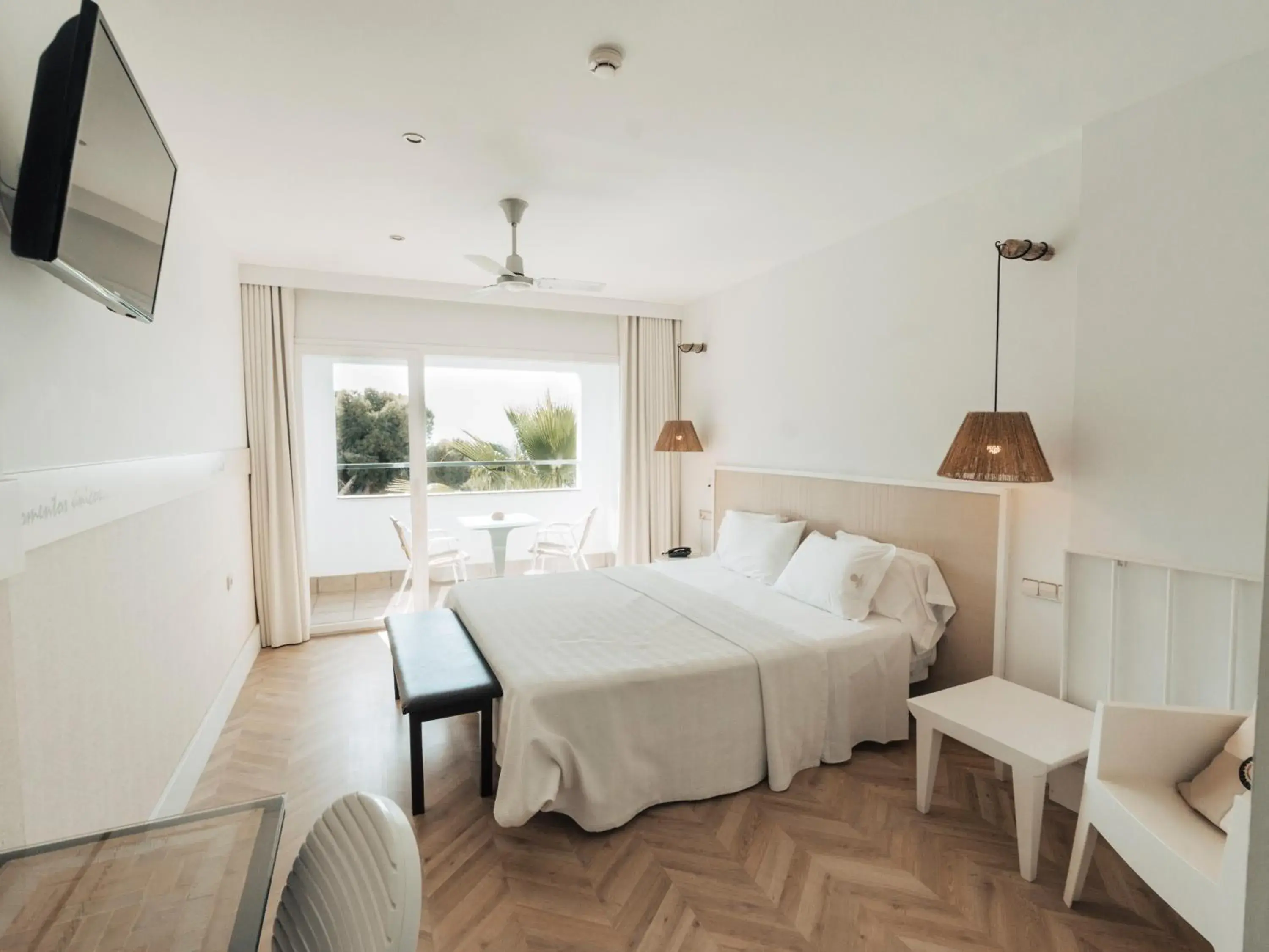 Twin Room in Hotel MC San José Twin Room in Hotel MC San José