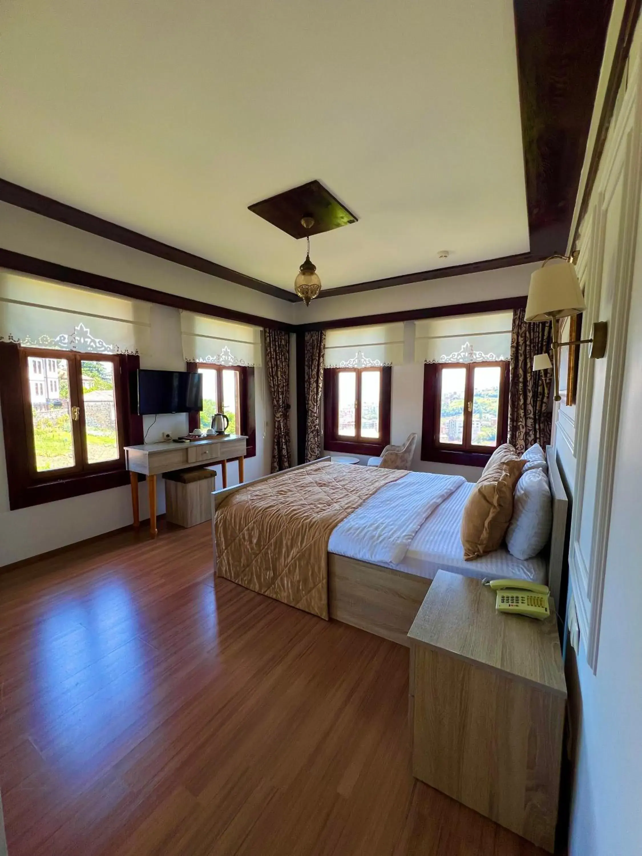 Deluxe Double Room with Sea View in Mehmet Efendi Mansion & Hotel Deluxe Double Room with Sea View in Mehmet Efendi Mansion & Hotel