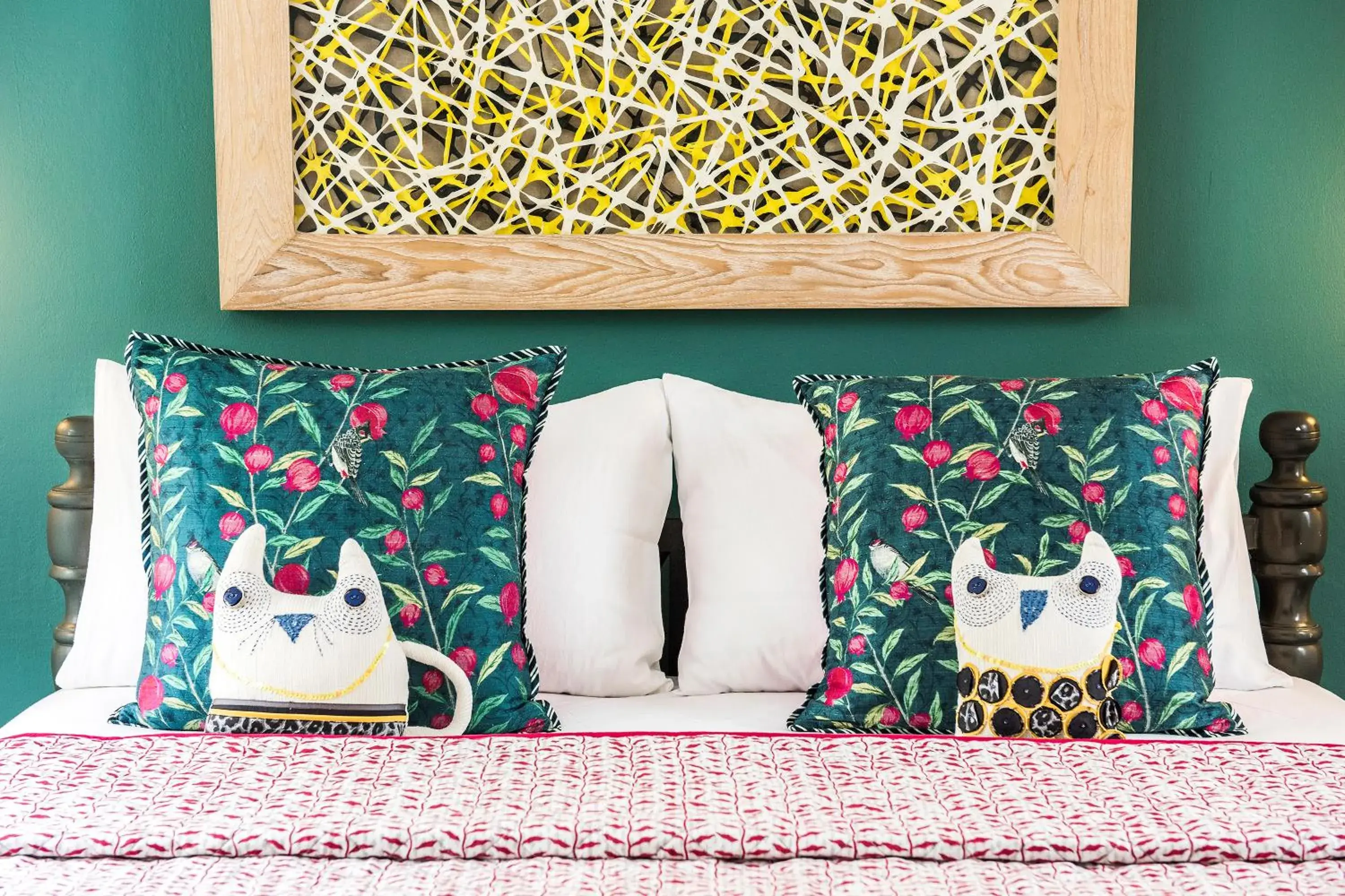 OTP Signature One Bedroom Suite in Owl and the Pussycat Hotel & Restaurant OTP Signature One Bedroom Suite in Owl and the Pussycat Hotel & Restaurant