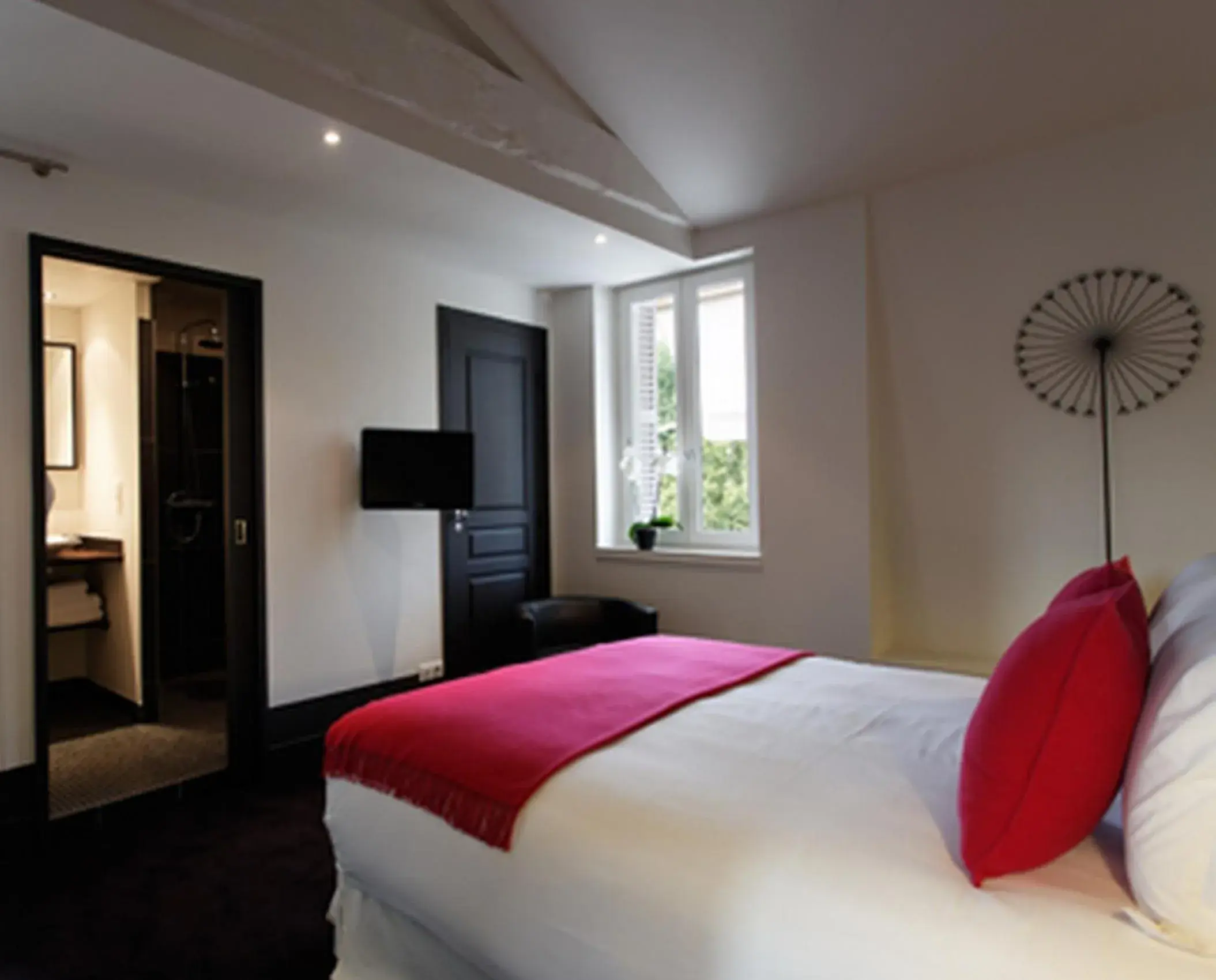 Comfort Double Room in Hôtel Particulier - La Chamoiserie Comfort Double Room in Hôtel Particulier - La Chamoiserie