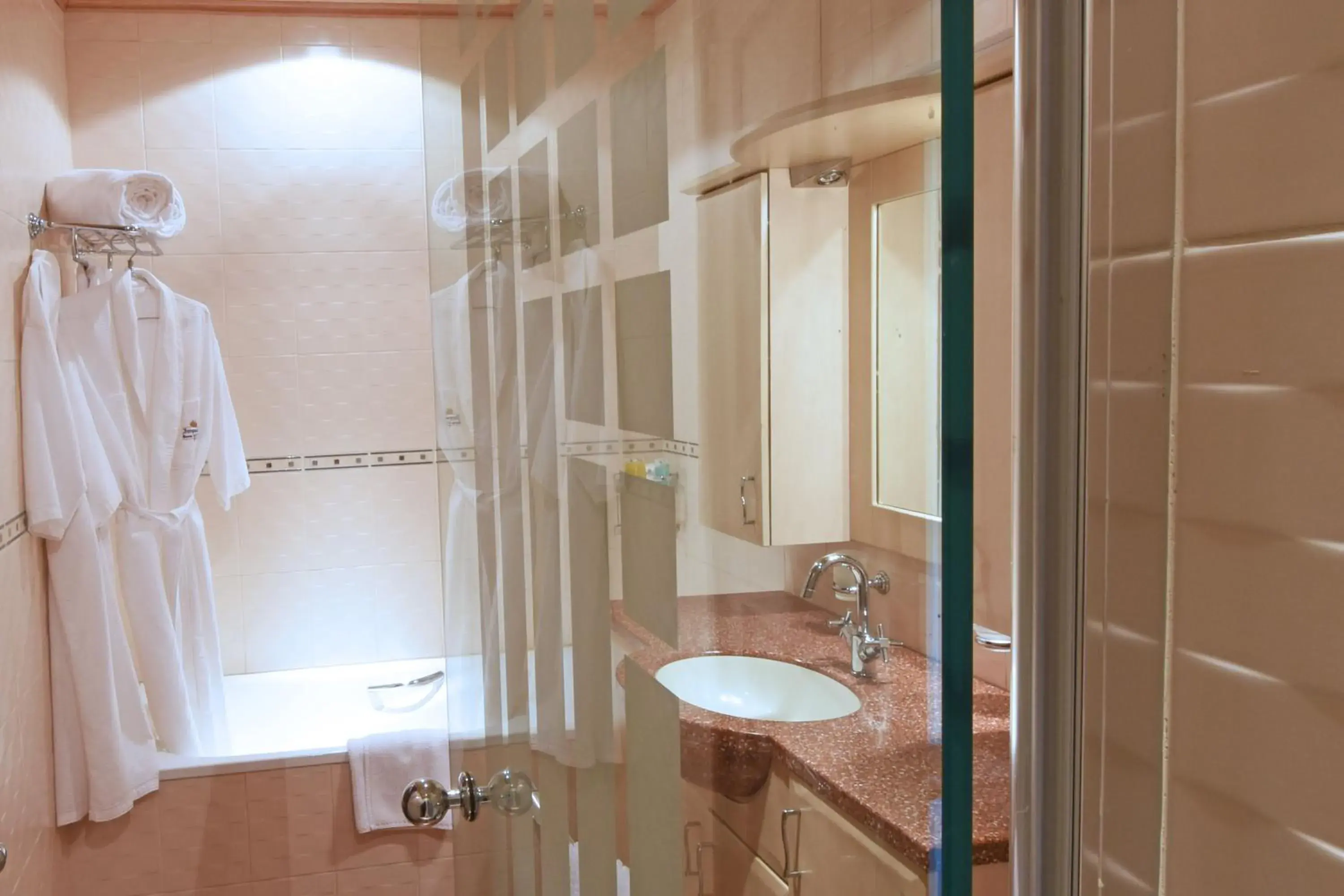 Junior Suite in Imperial Resort Beach Hotel Junior Suite in Imperial Resort Beach Hotel