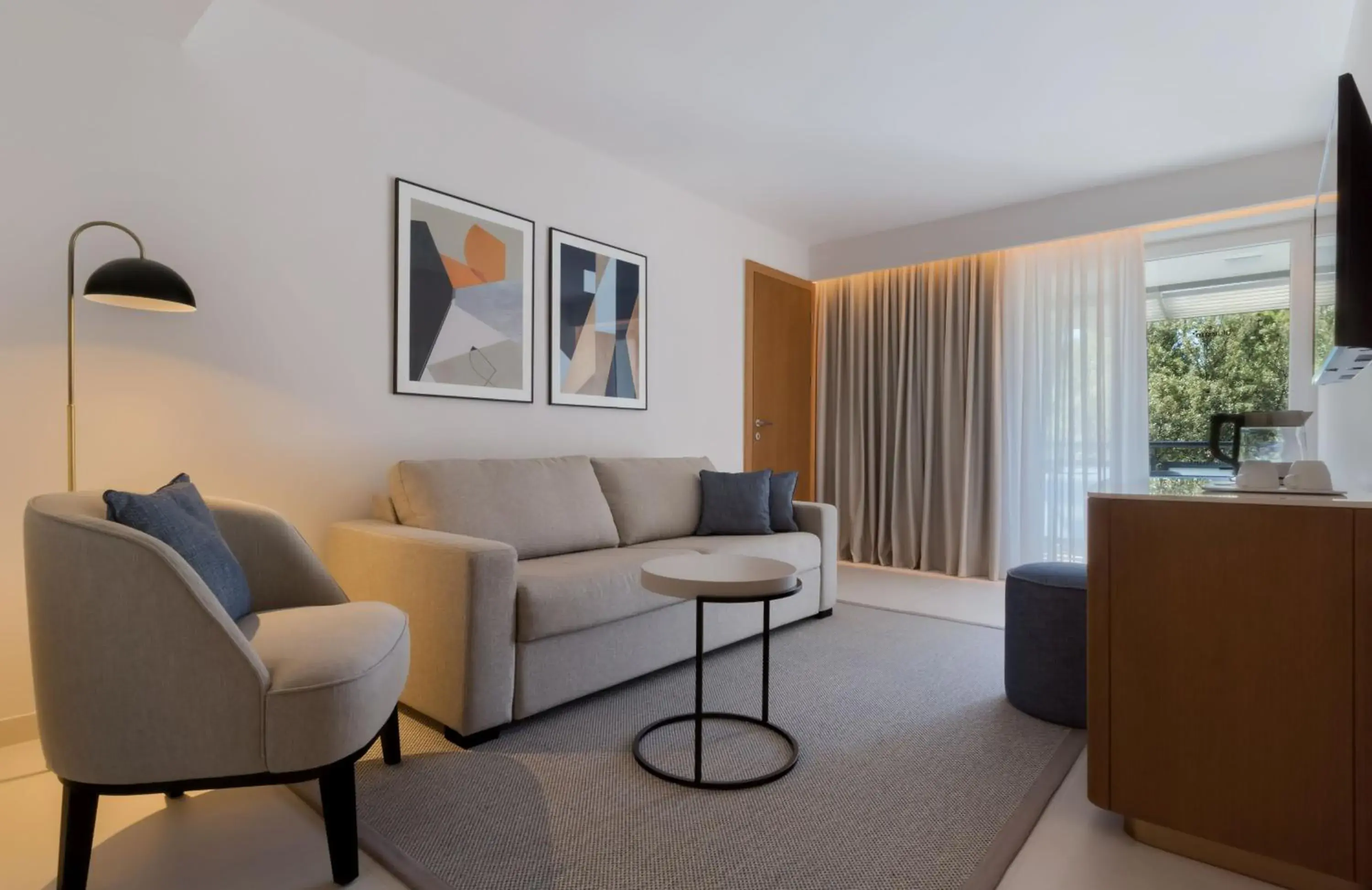 Junior Suite in Bluesun Hotel Elaphusa Junior Suite in Bluesun Hotel Elaphusa