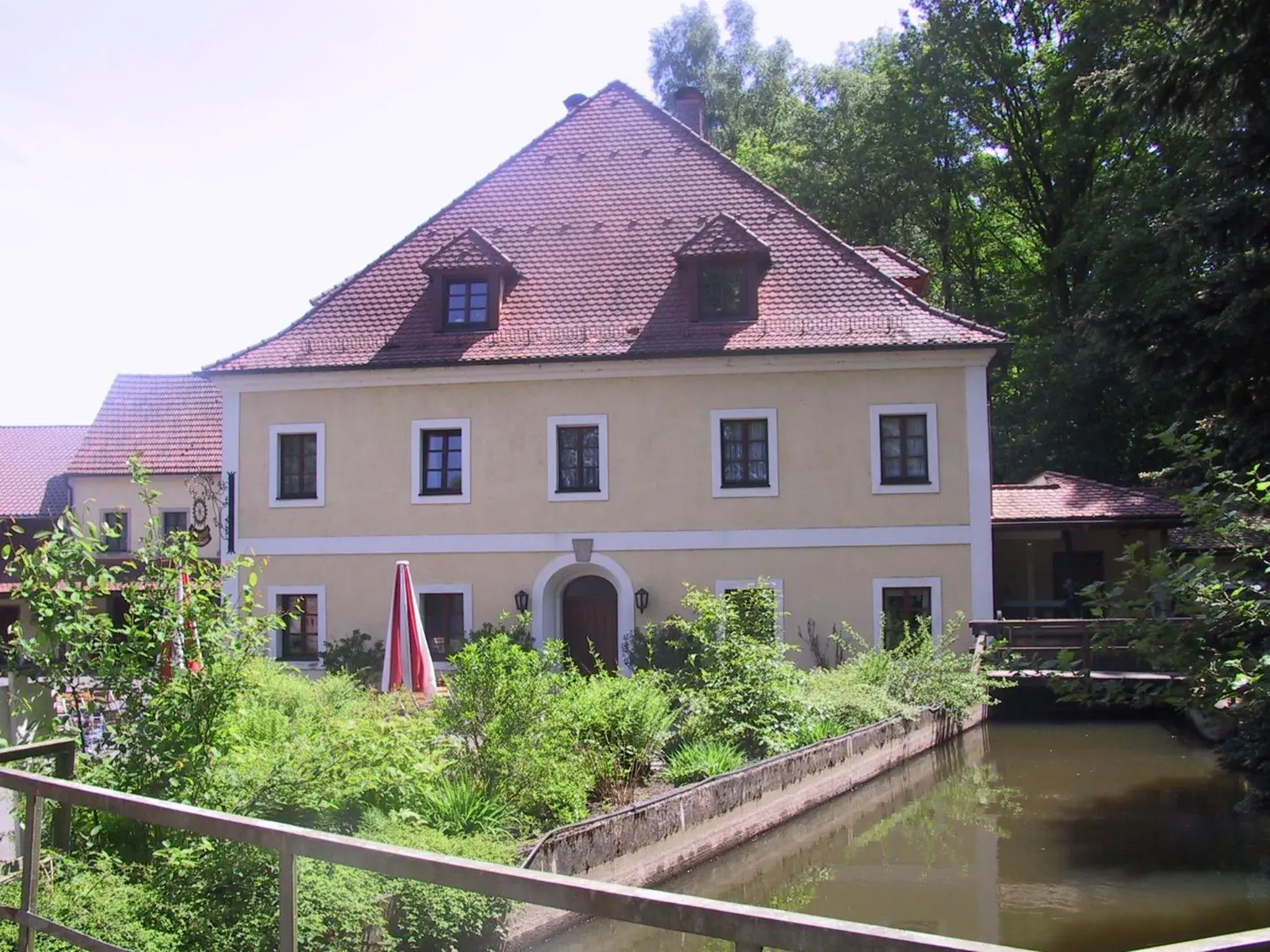 Landhotel Kahrmühle Landhotel Kahrmühle