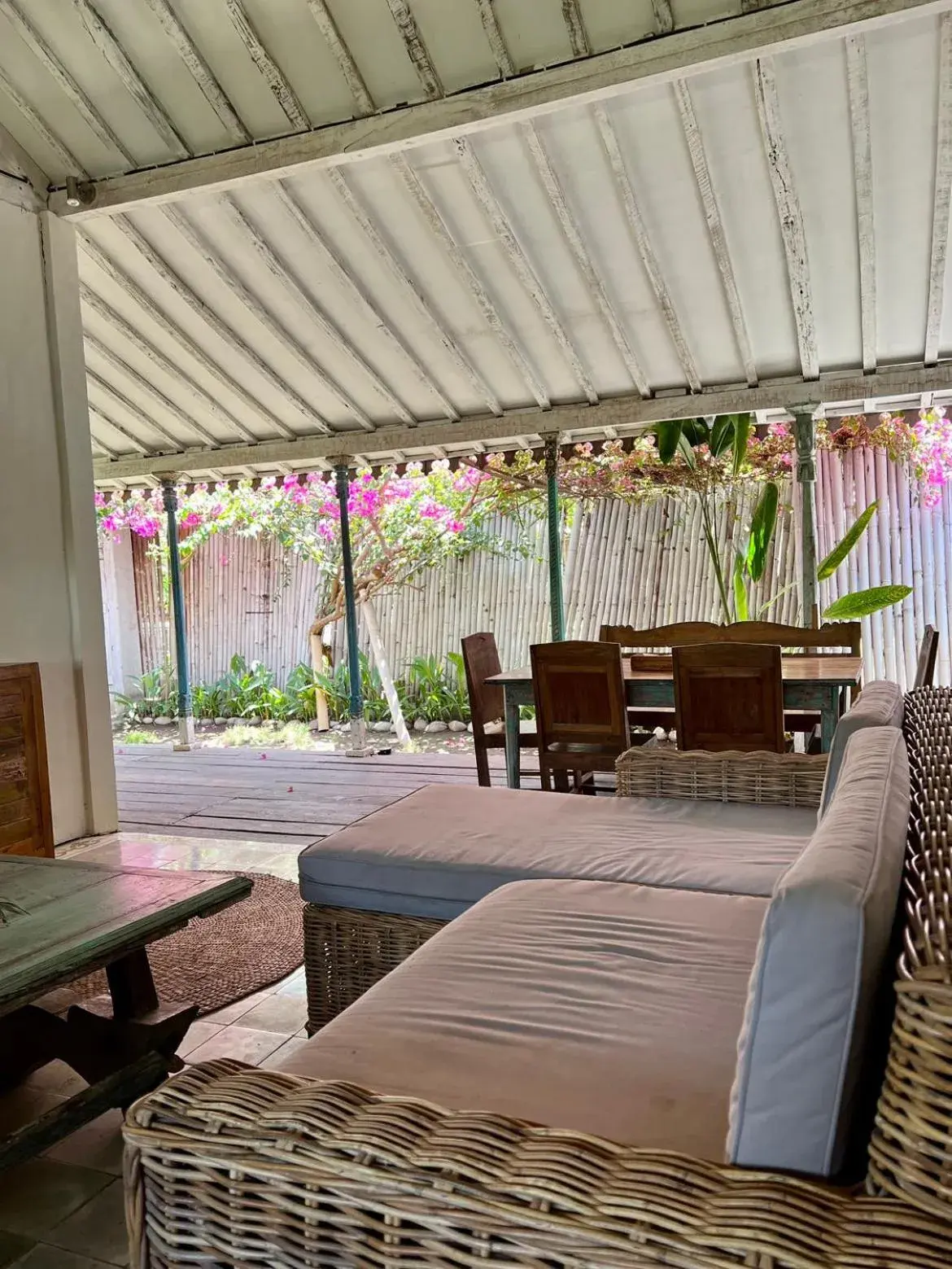 Two-Bedroom Villa in Captain Coconuts Gili Air Two-Bedroom Villa in Captain Coconuts Gili Air