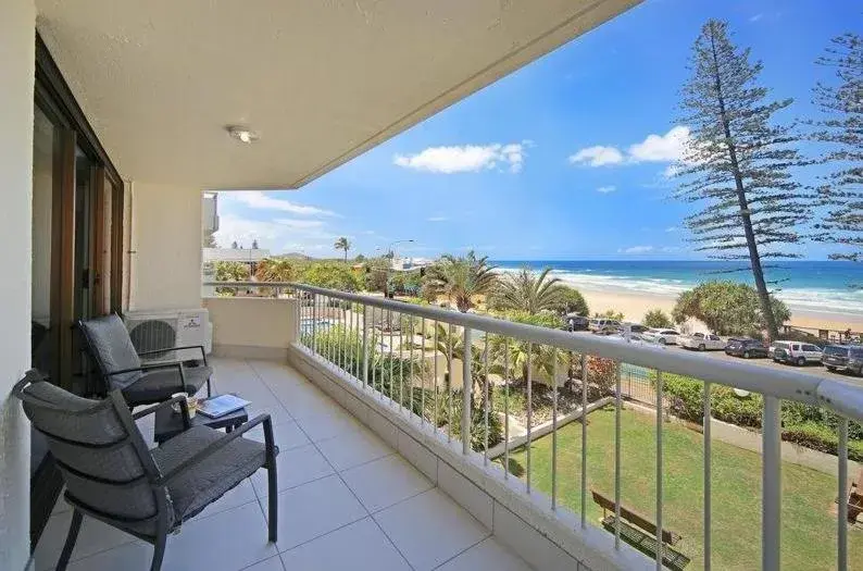 Budget Three-Bedroom Apartment in Coolum Caprice Budget Three-Bedroom Apartment in Coolum Caprice