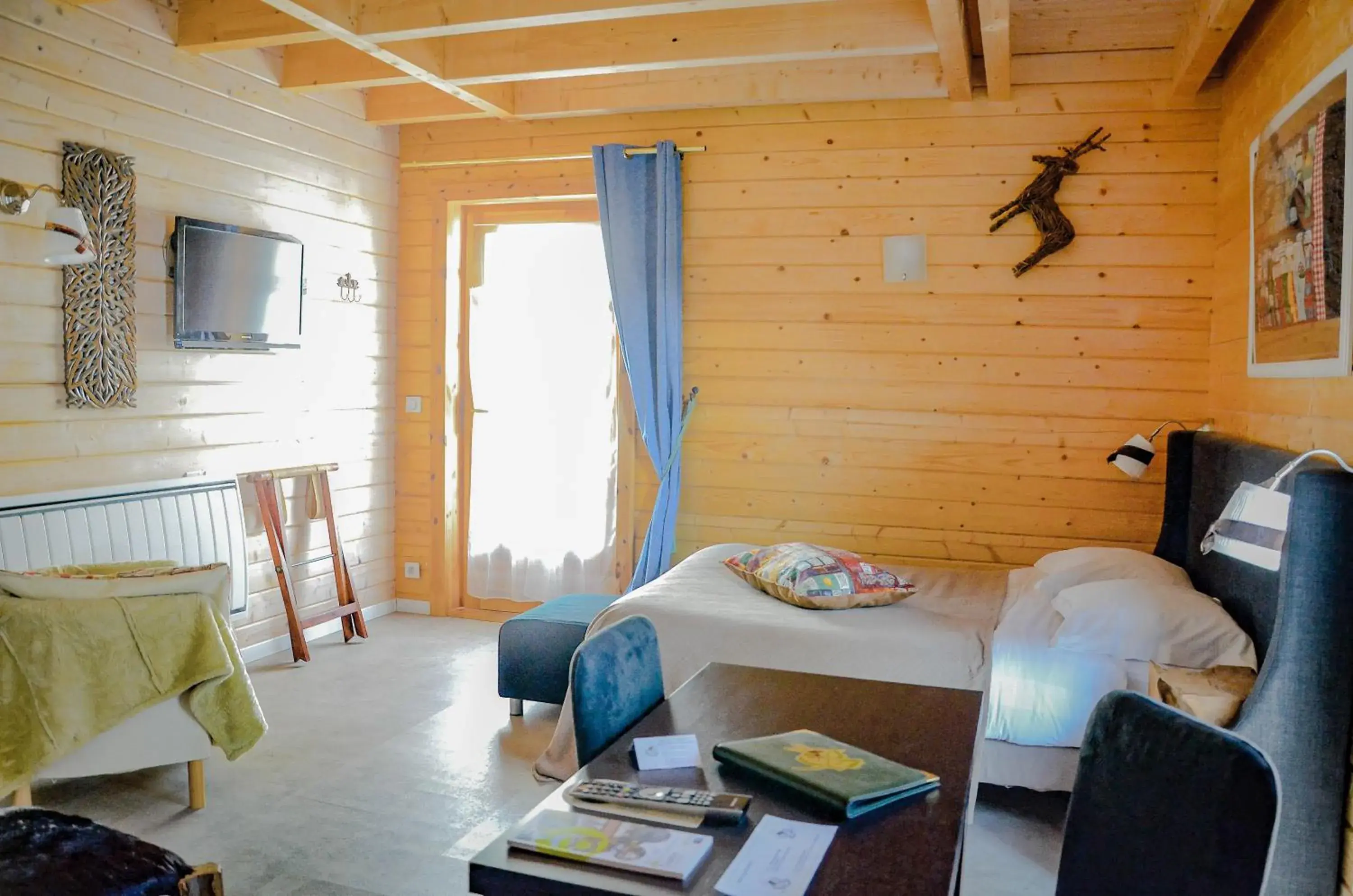 Studio with Garden View in Logis Hôtel La Villa Boucicaut Studio with Garden View in Logis Hôtel La Villa Boucicaut