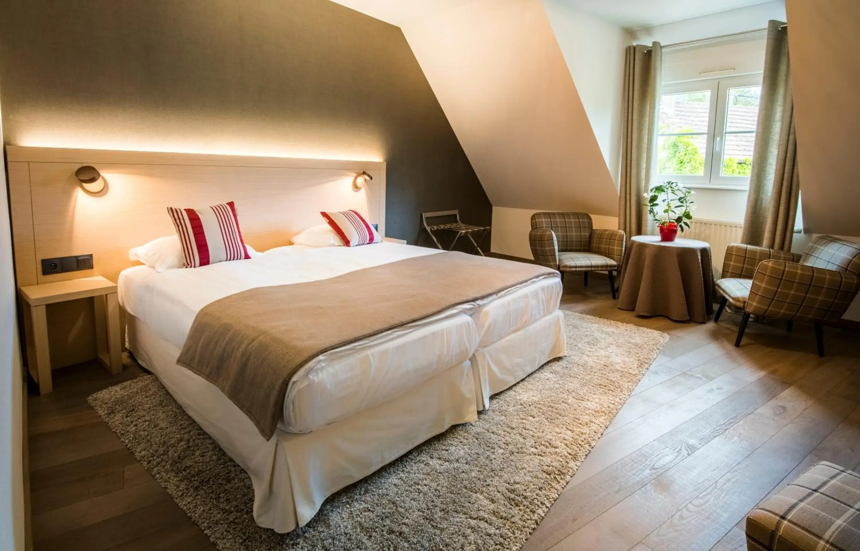 Superior Double Room in Hotel Restaurant L'Ami Fritz Superior Double Room in Hotel Restaurant L'Ami Fritz