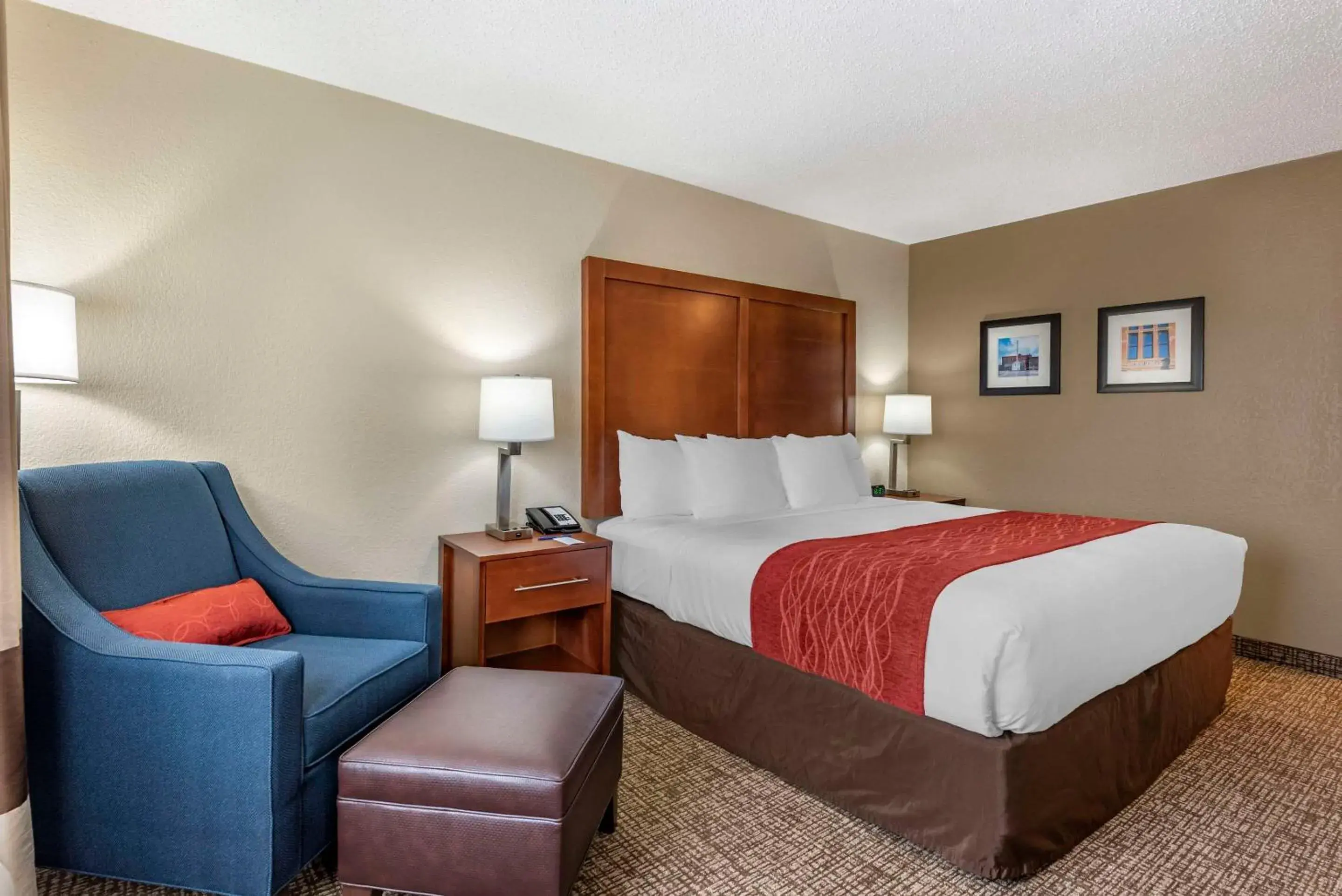 King Room - Accessible/Non Smoking in Comfort Inn & Suites Middletown - Franklin King Room - Accessible/Non Smoking in Comfort Inn & Suites Middletown - Franklin