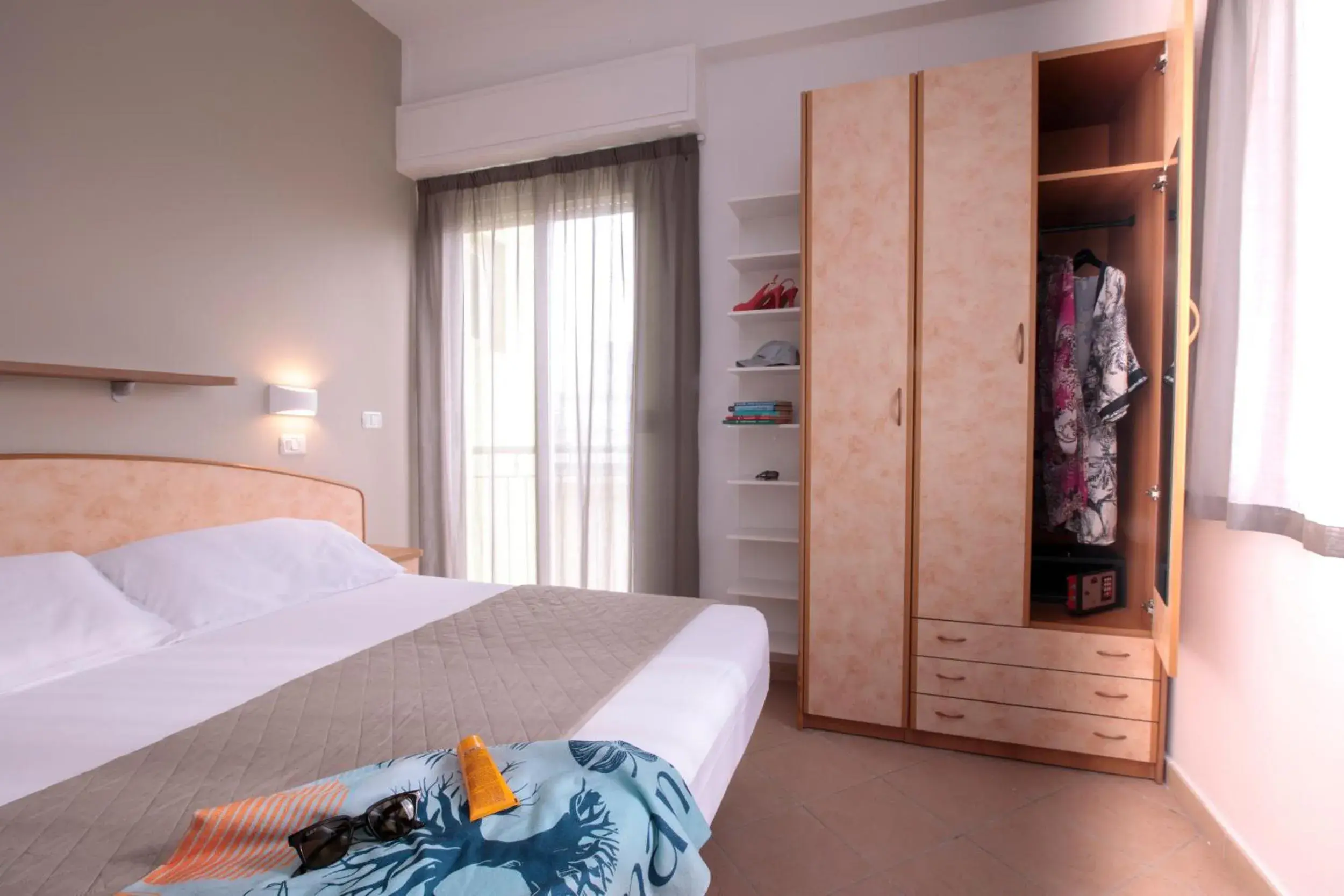 Comfort Double or Twin Room in Hotel Holland Comfort Double or Twin Room in Hotel Holland