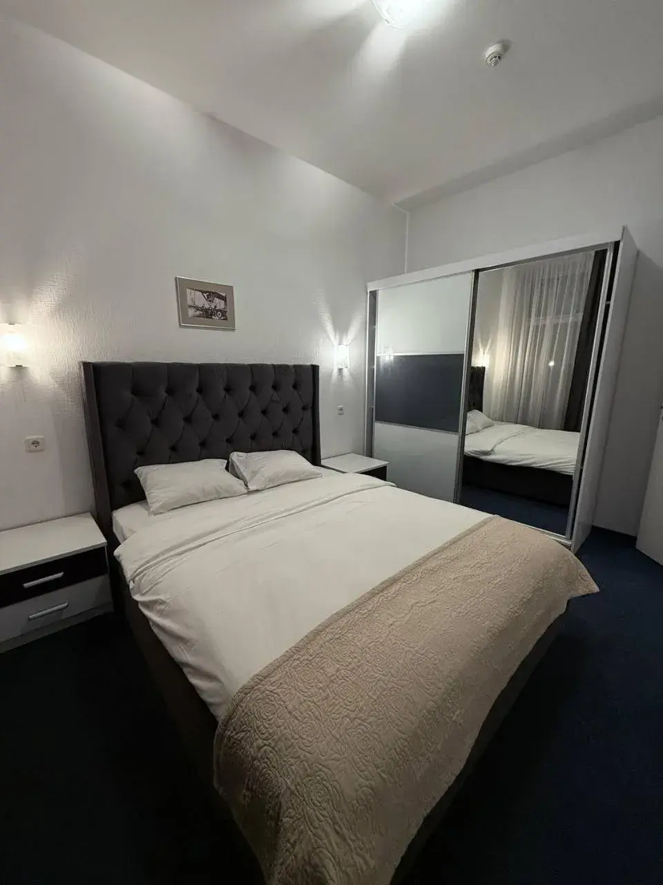 Double Room with Kitchen in Biplan Hotel Double Room with Kitchen in Biplan Hotel