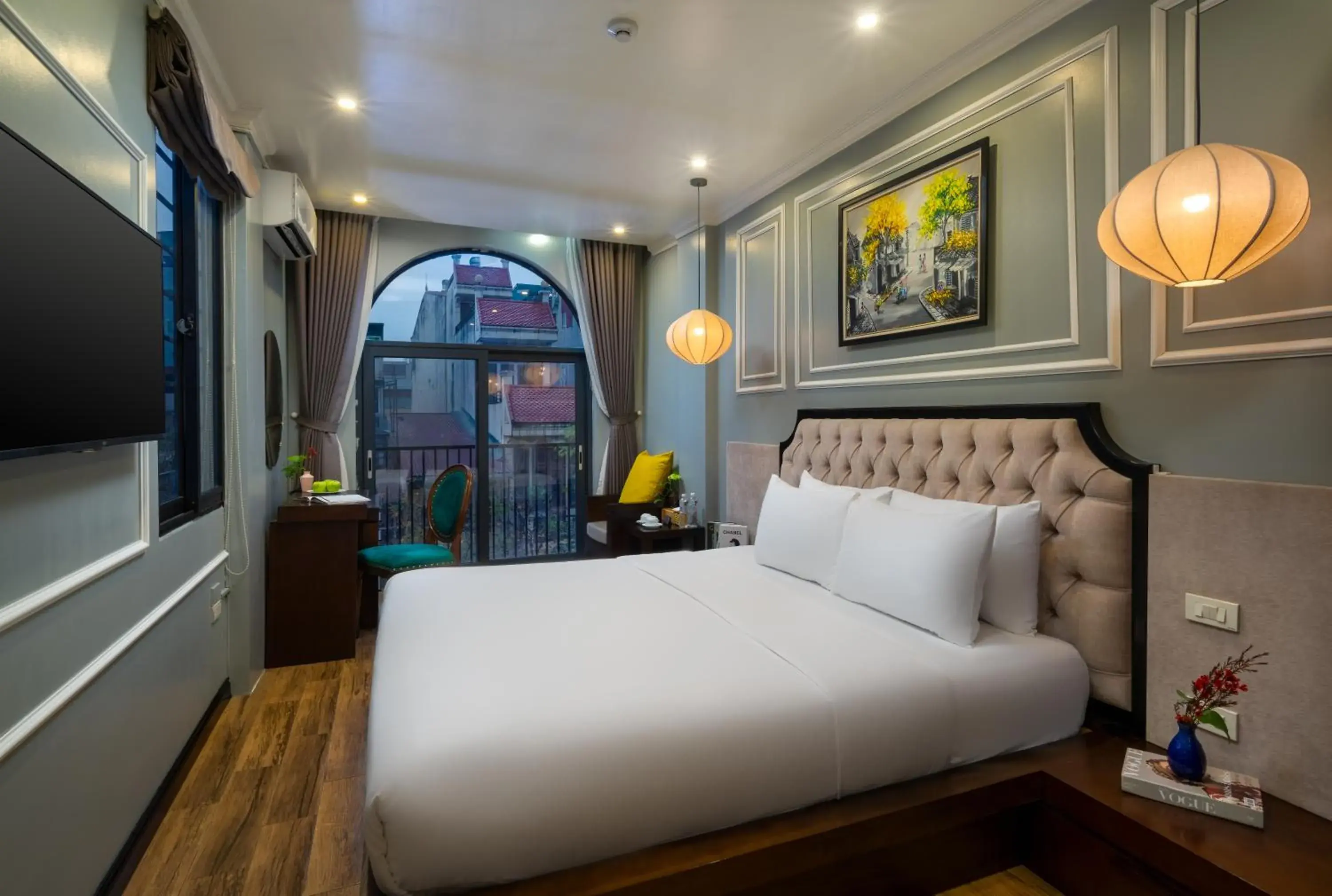 Junior Suite in Bella Rosa Hotel & Travel Junior Suite in Bella Rosa Hotel & Travel