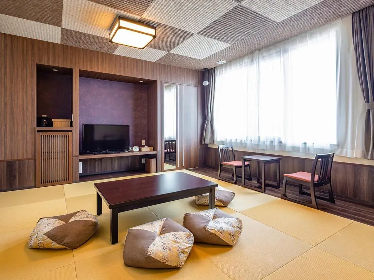 Superior Japanese-Style-Room 47 sqm - single occupancy - Non-Smoking - Shower Only in Ooedo Onsen Monogatari Amakusa Hotel Kameya Superior Japanese-Style-Room 47 sqm - single occupancy - Non-Smoking - Shower Only in Ooedo Onsen Monogatari Amakusa Hotel Kameya