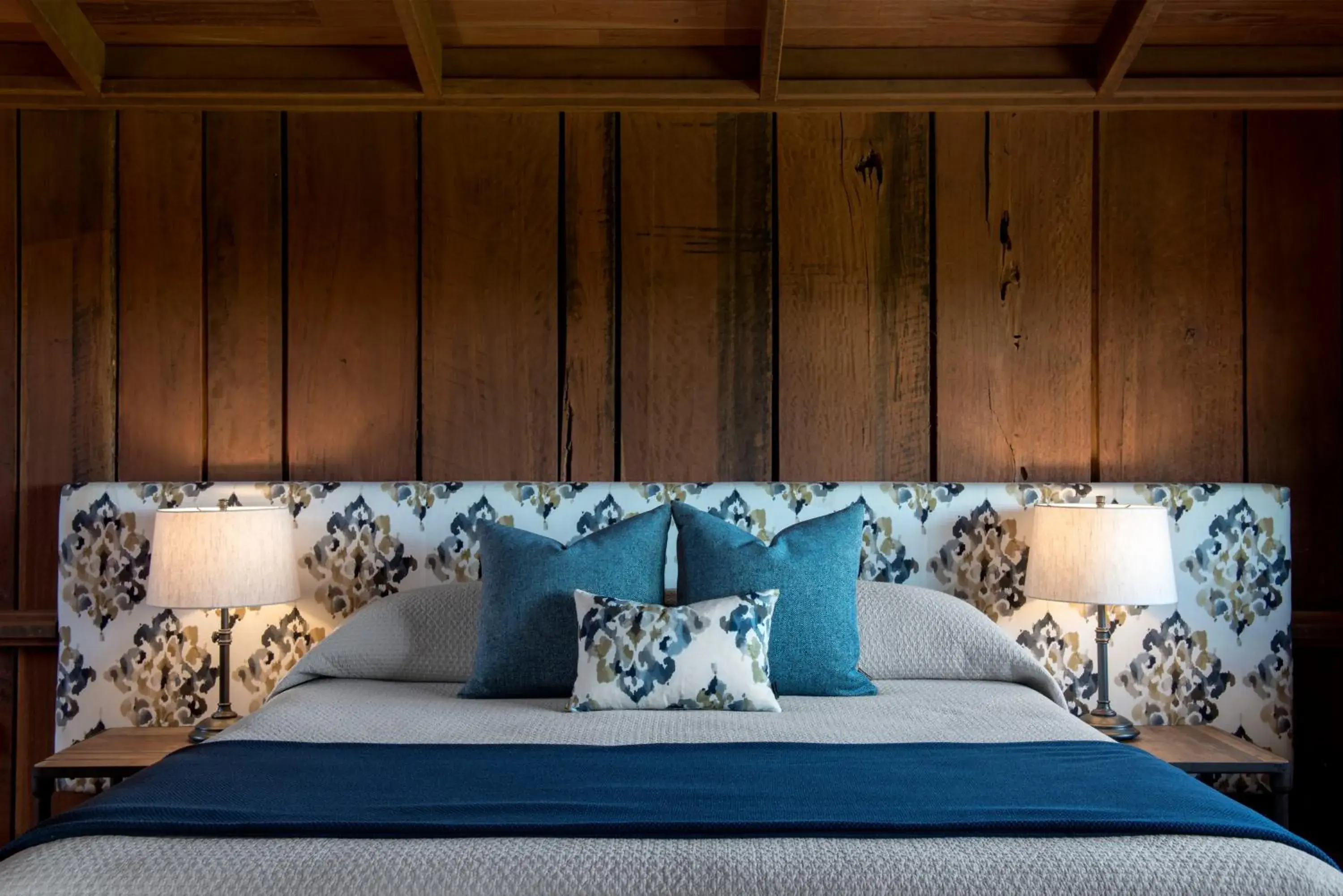 Luxury Cabin in Spicers Hidden Vale Luxury Cabin in Spicers Hidden Vale