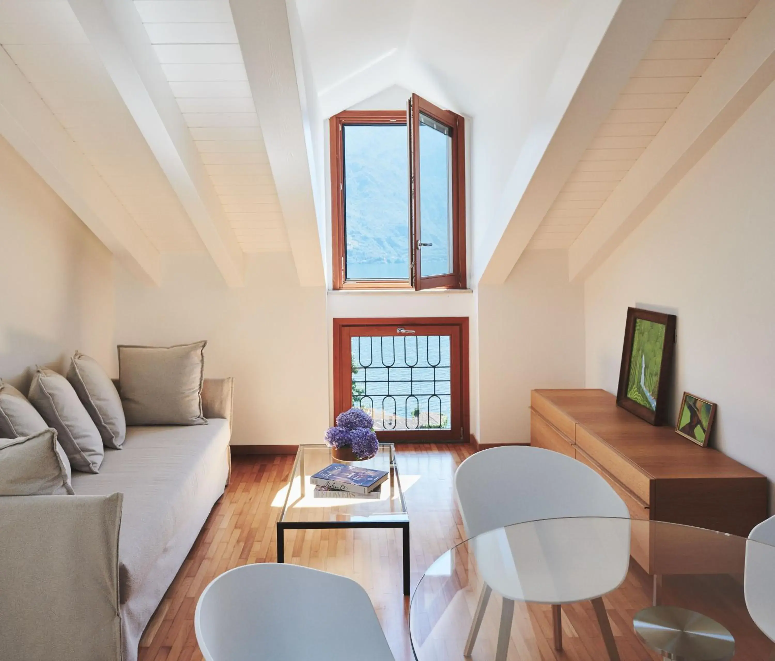 Apartment with Partial Lake View (4 Adults) - Annex in Hotel Belvedere Apartment with Partial Lake View (4 Adults) - Annex in Hotel Belvedere