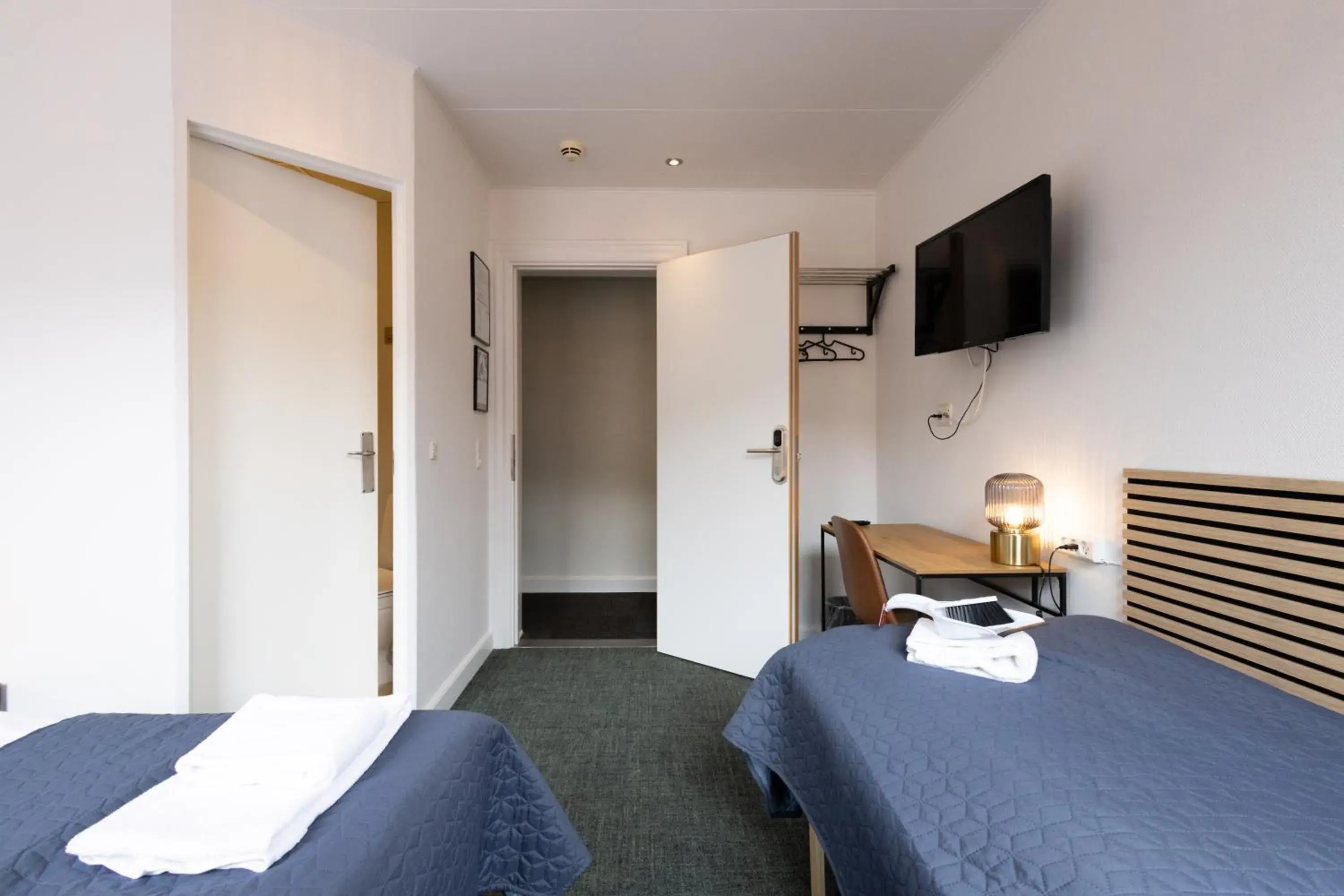 Standard Twin Room - single occupancy in Milling Hotel Mini 11 Standard Twin Room - single occupancy in Milling Hotel Mini 11