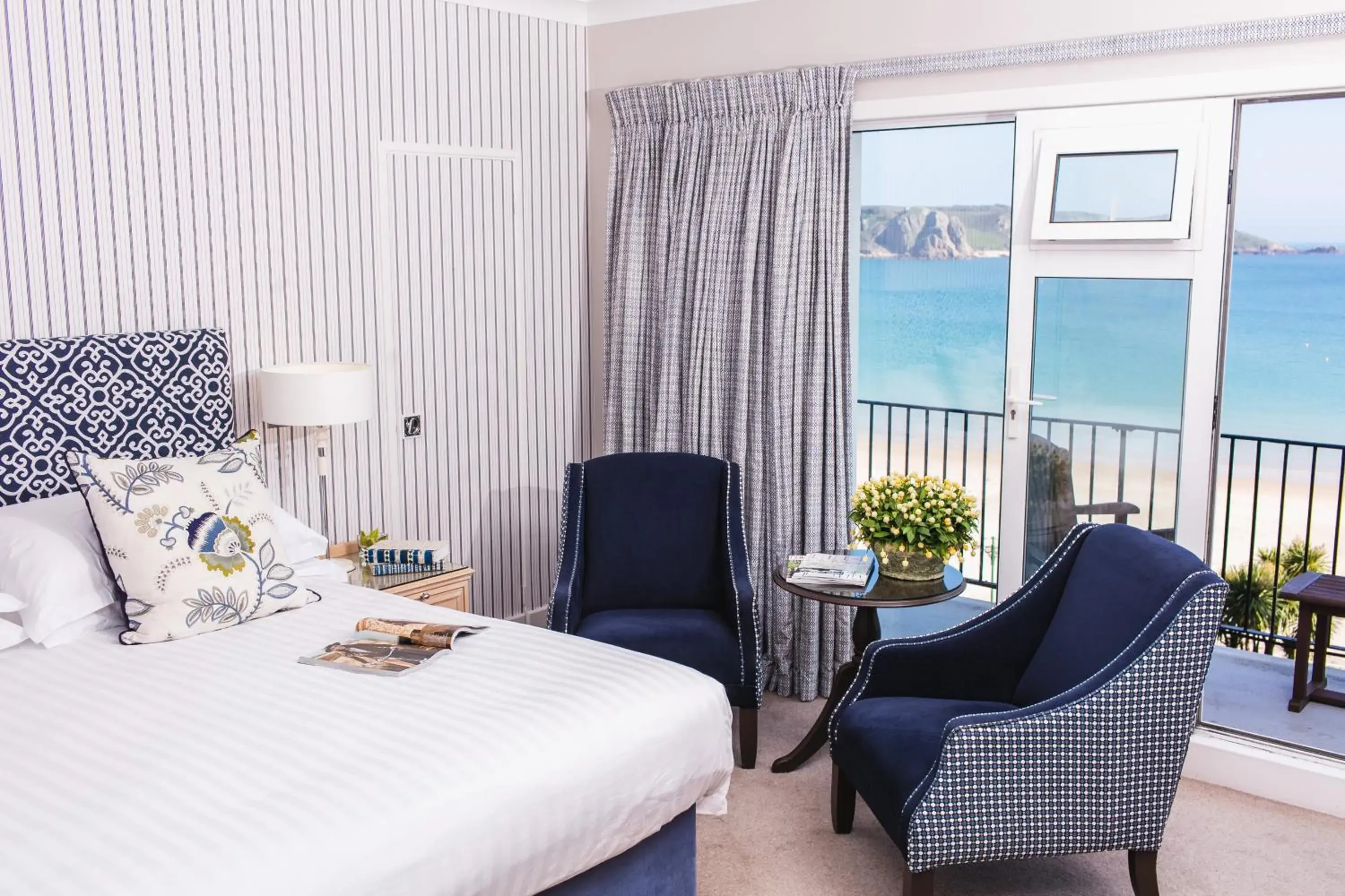 Double or Twin Room with Sea View and Balcony in St Brelade's Bay Hotel Double or Twin Room with Sea View and Balcony in St Brelade's Bay Hotel
