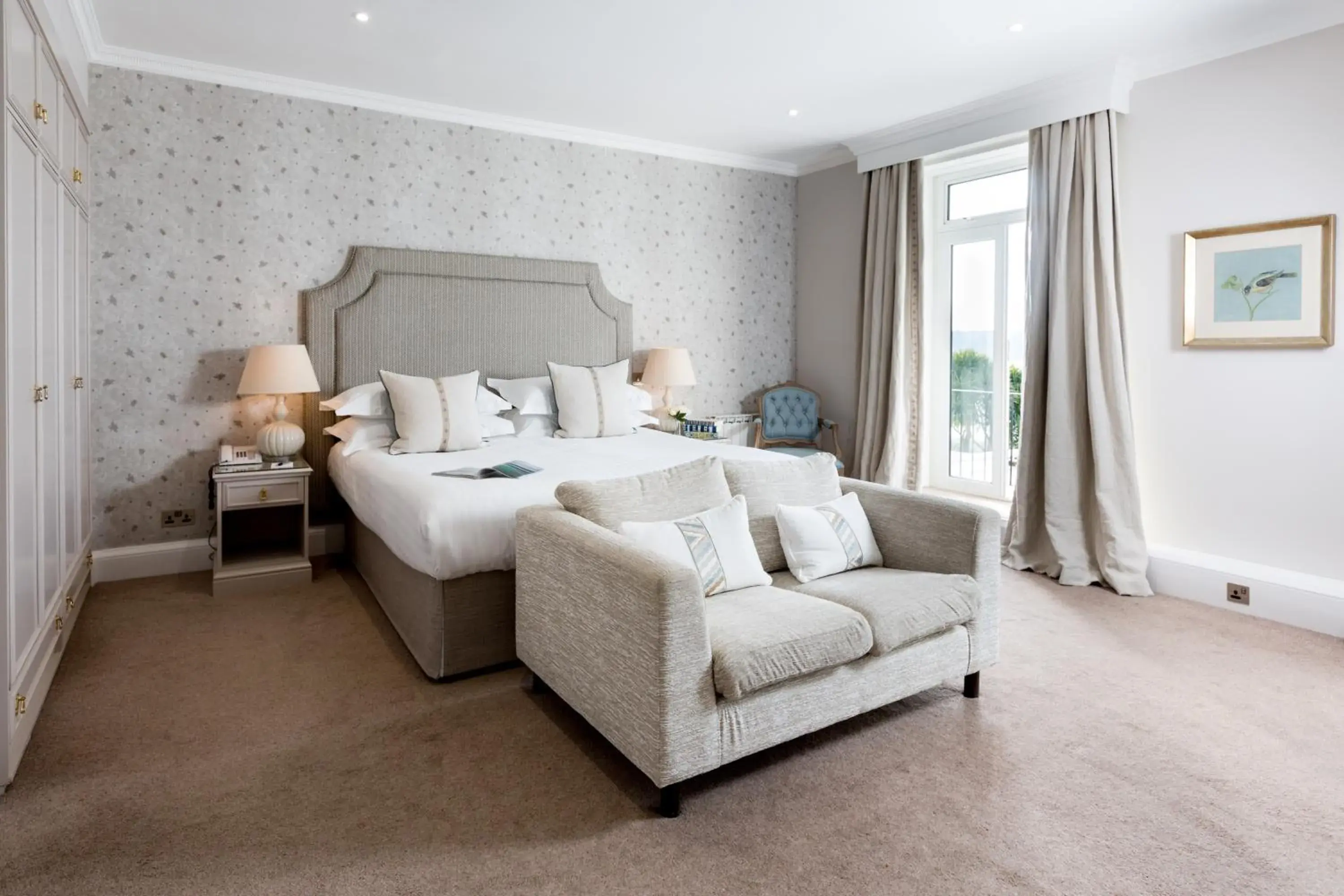 Superior Double or Twin Room with Sea View and Balcony in St Brelade's Bay Hotel Superior Double or Twin Room with Sea View and Balcony in St Brelade's Bay Hotel