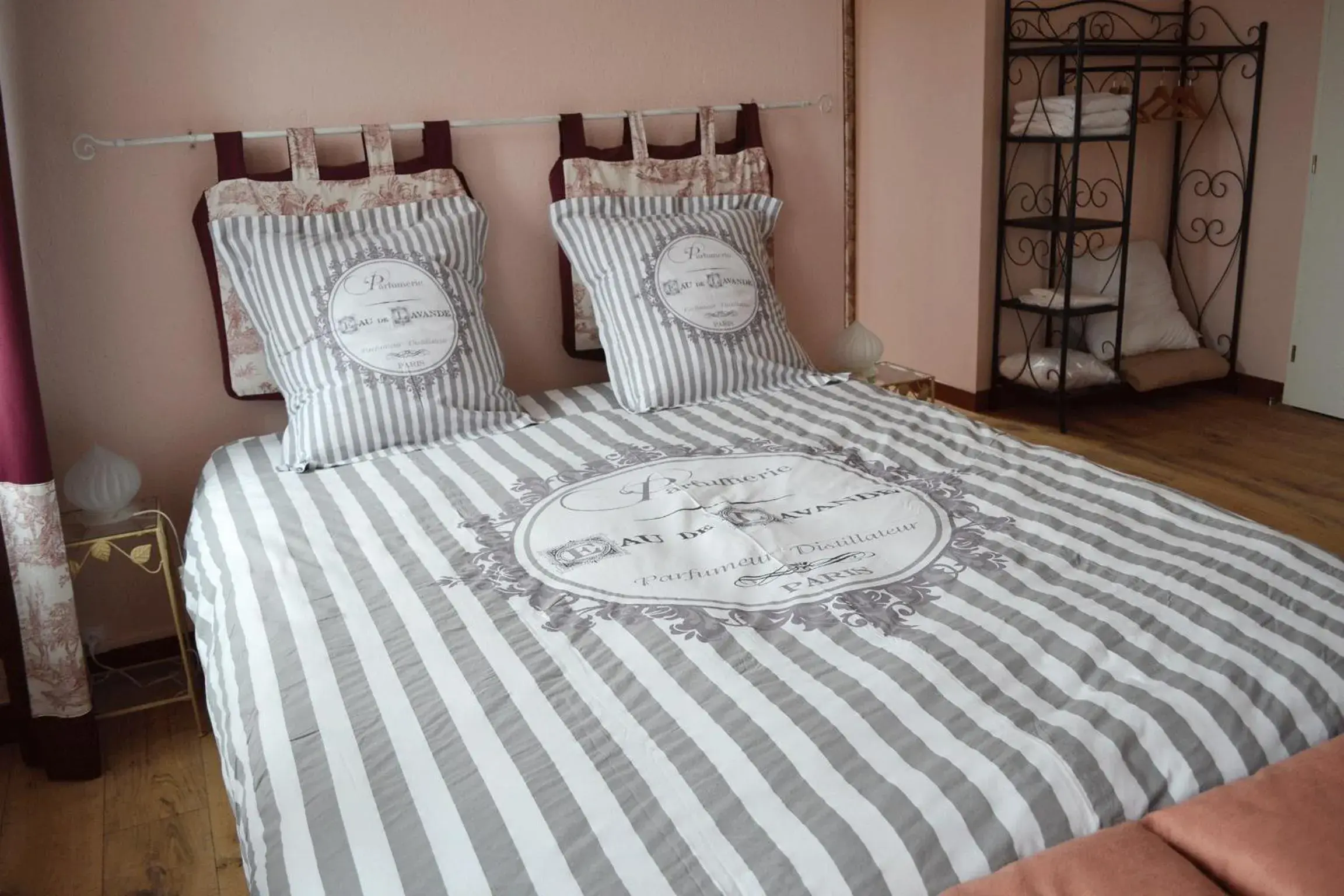 One-Bedroom Suite in La Follye Mancey One-Bedroom Suite in La Follye Mancey