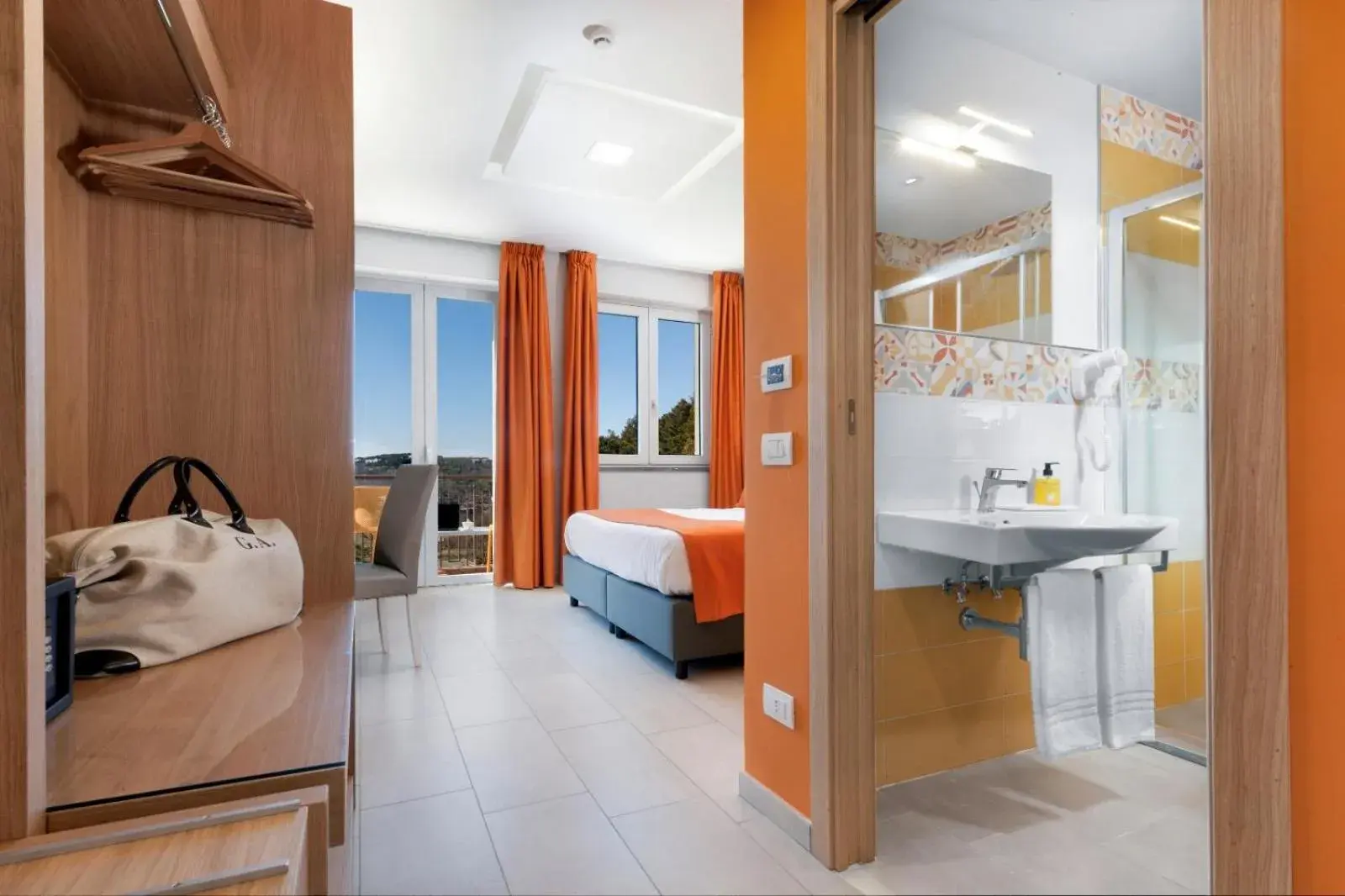 Deluxe Double or Twin Room in Hotel O Sole Mio Deluxe Double or Twin Room in Hotel O Sole Mio