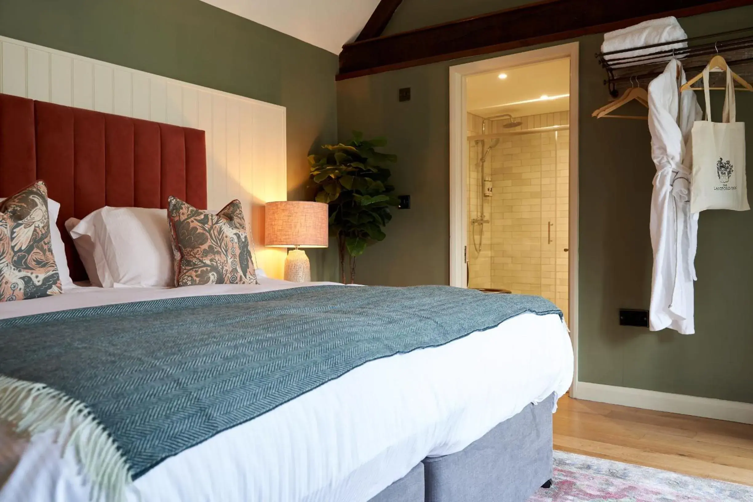 Superior Twin Room in The Langford Inn Superior Twin Room in The Langford Inn