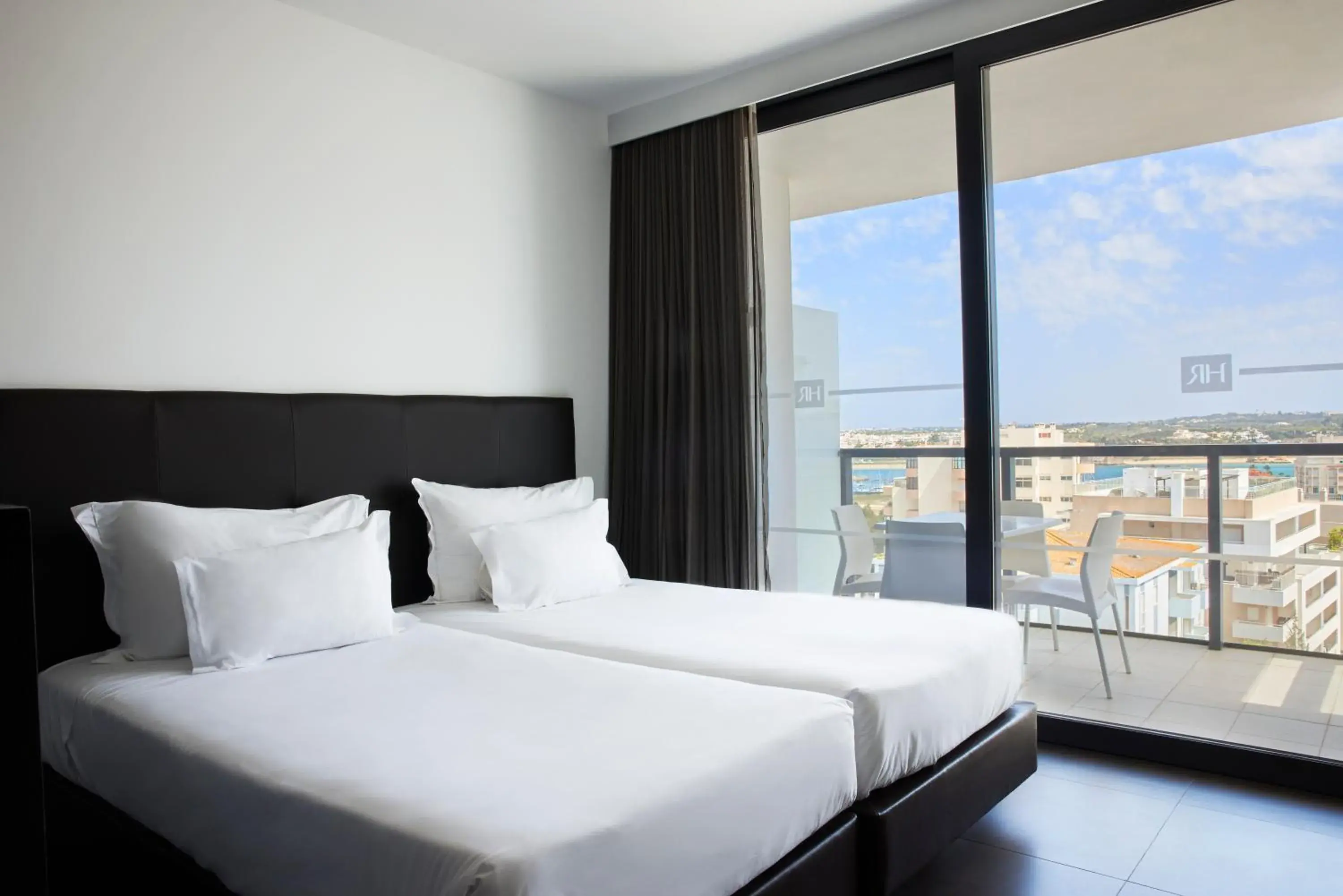 Classic Family Suite with City View in RR Hotel da Rocha Classic Family Suite with City View in RR Hotel da Rocha