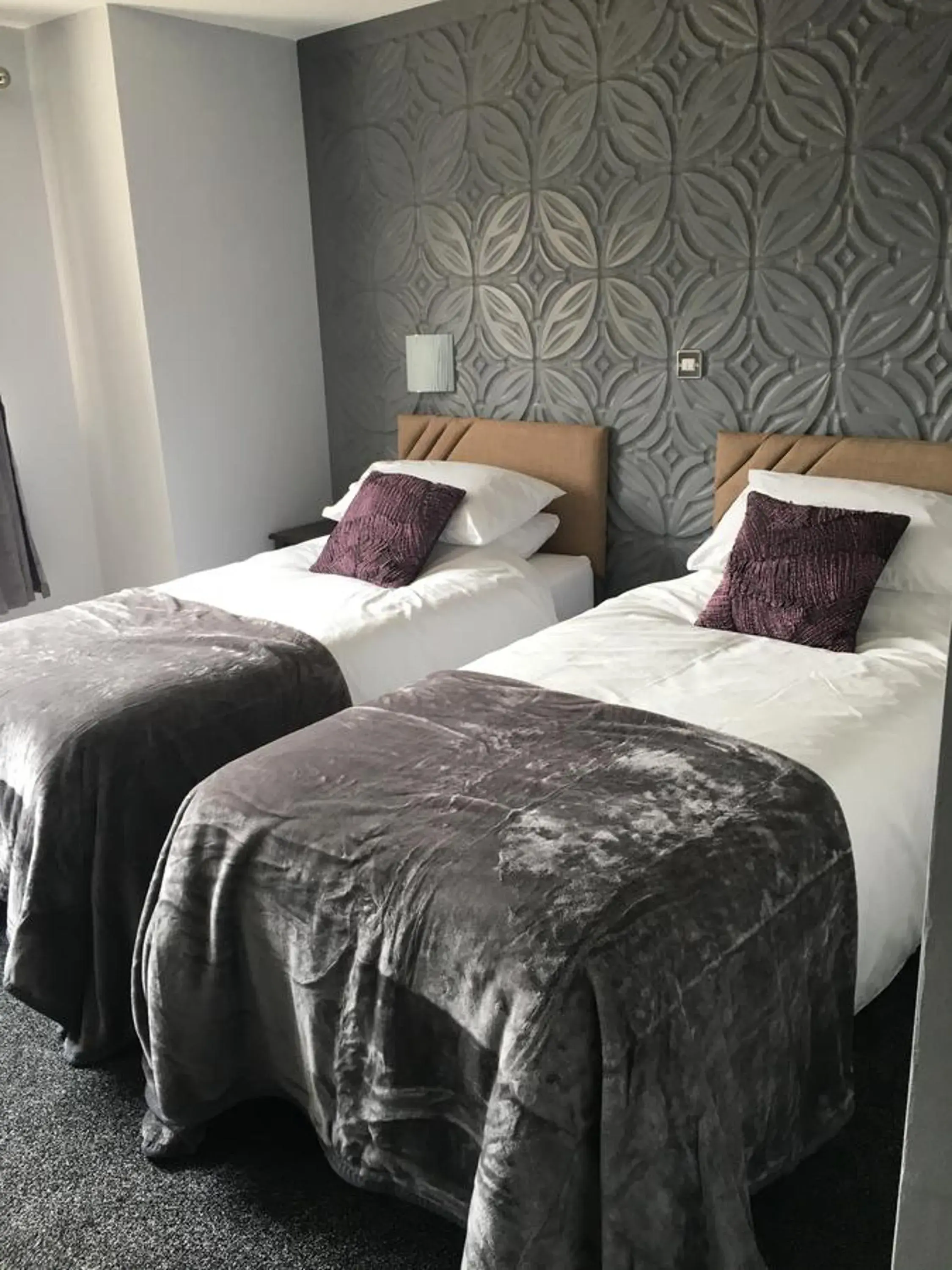 Standard Double or Twin Room in Highgate Inn Hotel Standard Double or Twin Room in Highgate Inn Hotel
