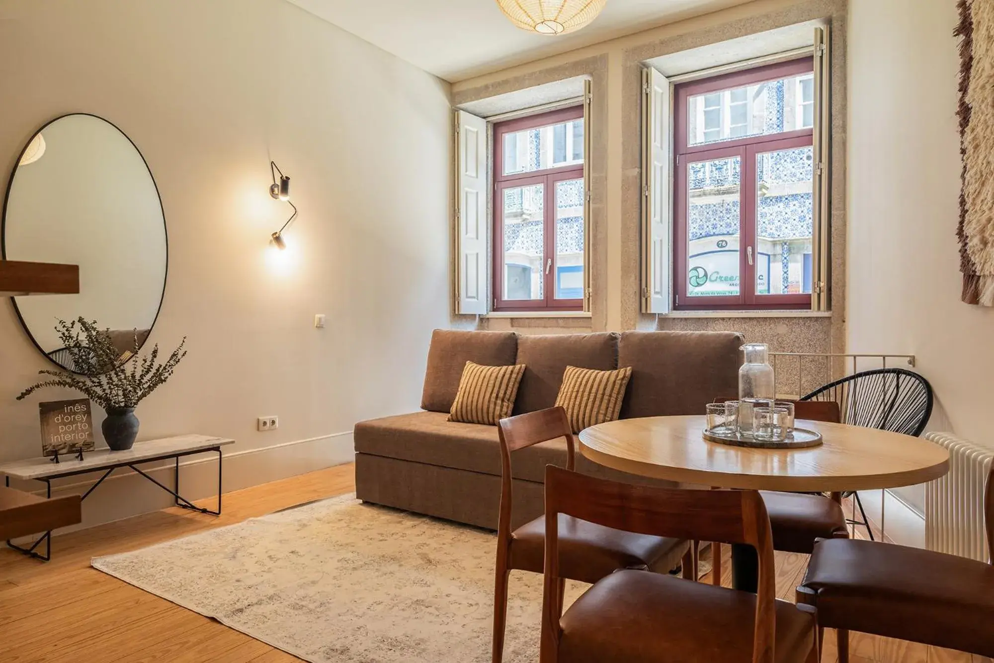 One-Bedroom Duplex Apartment in Aparthotel Oporto Alves da Veiga One-Bedroom Duplex Apartment in Aparthotel Oporto Alves da Veiga