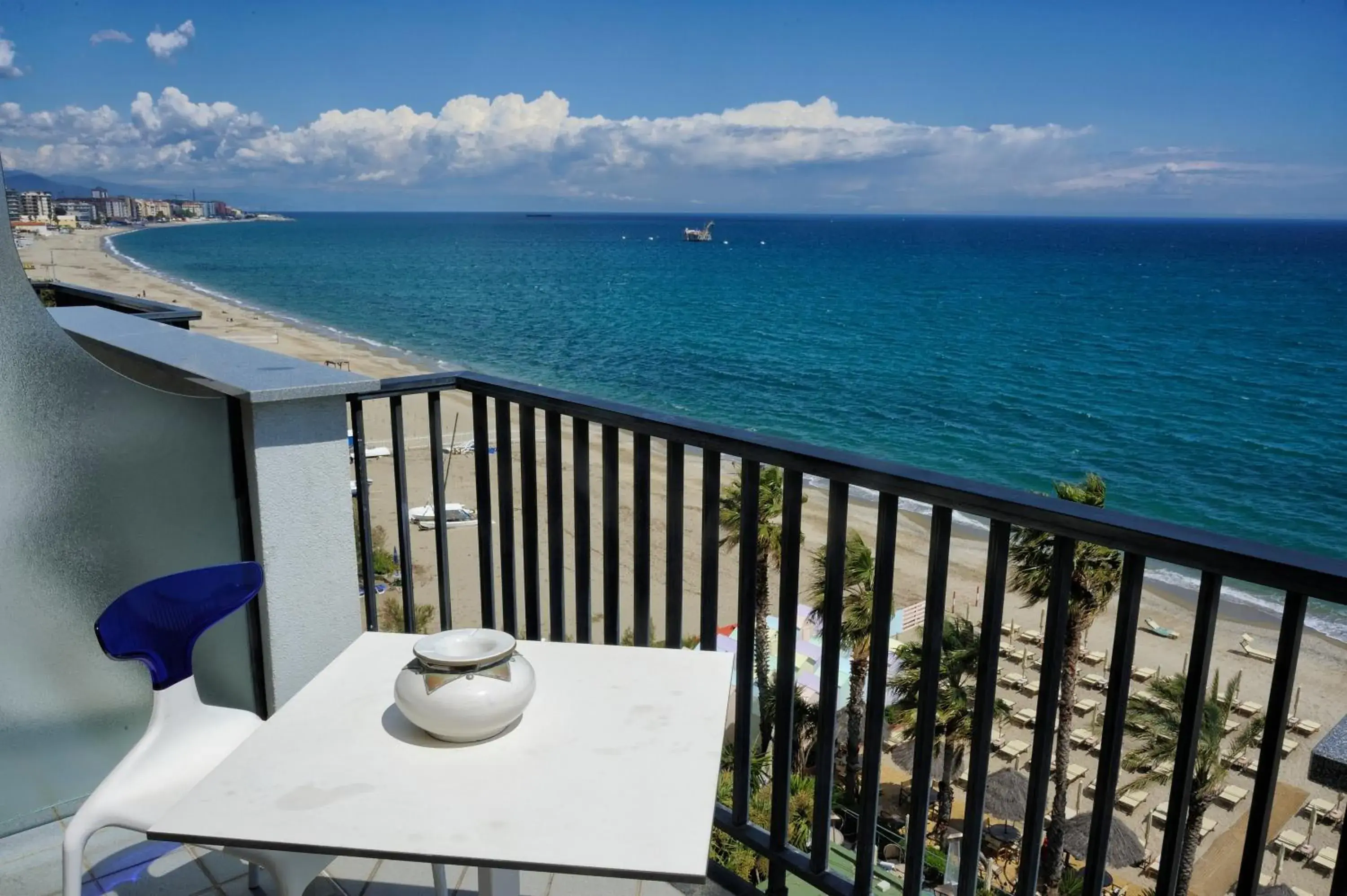 Comfort Triple Room with Sea View in Mare Hotel Comfort Triple Room with Sea View in Mare Hotel