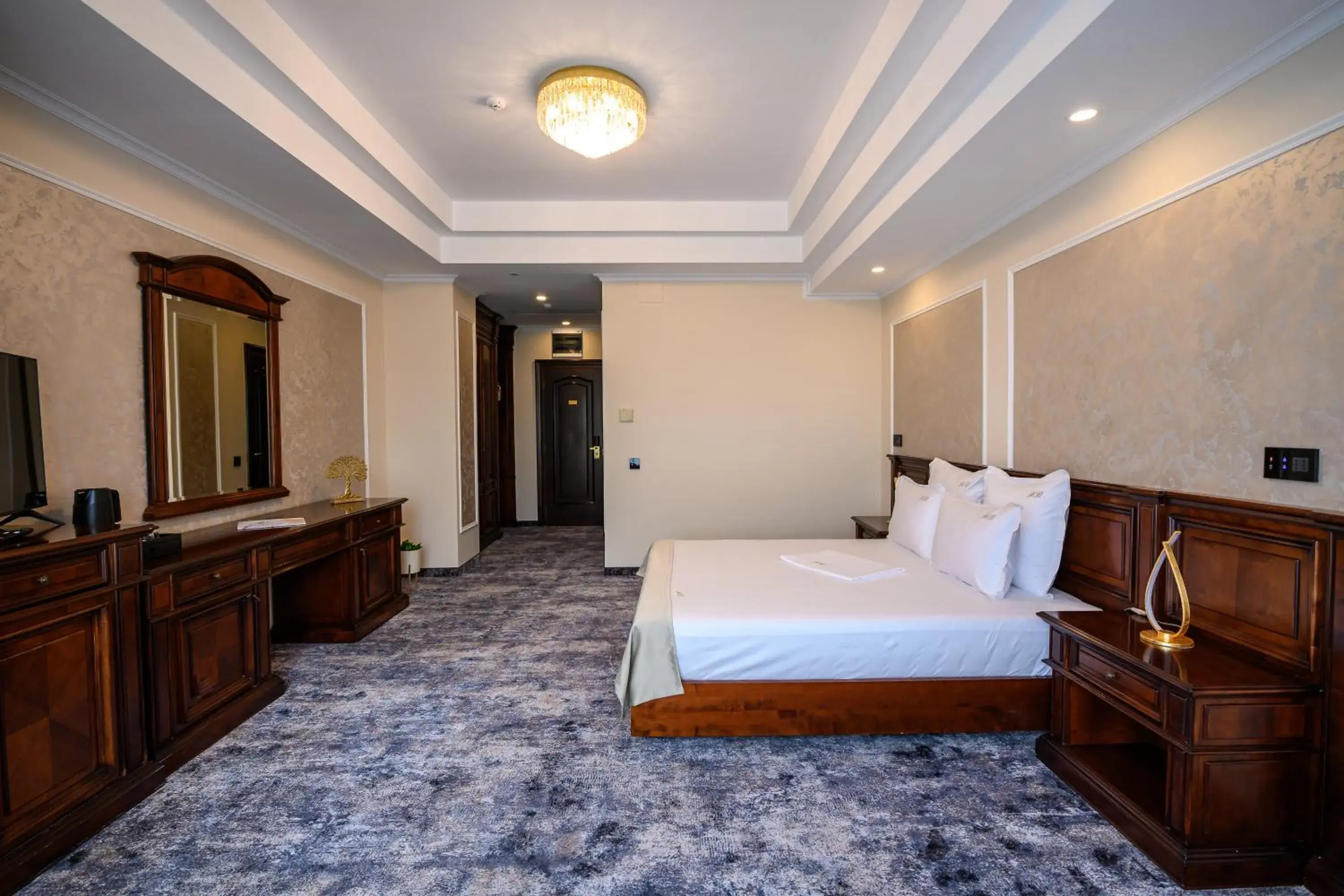 Deluxe Queen Suite in Hotel Bulevard Deluxe Queen Suite in Hotel Bulevard