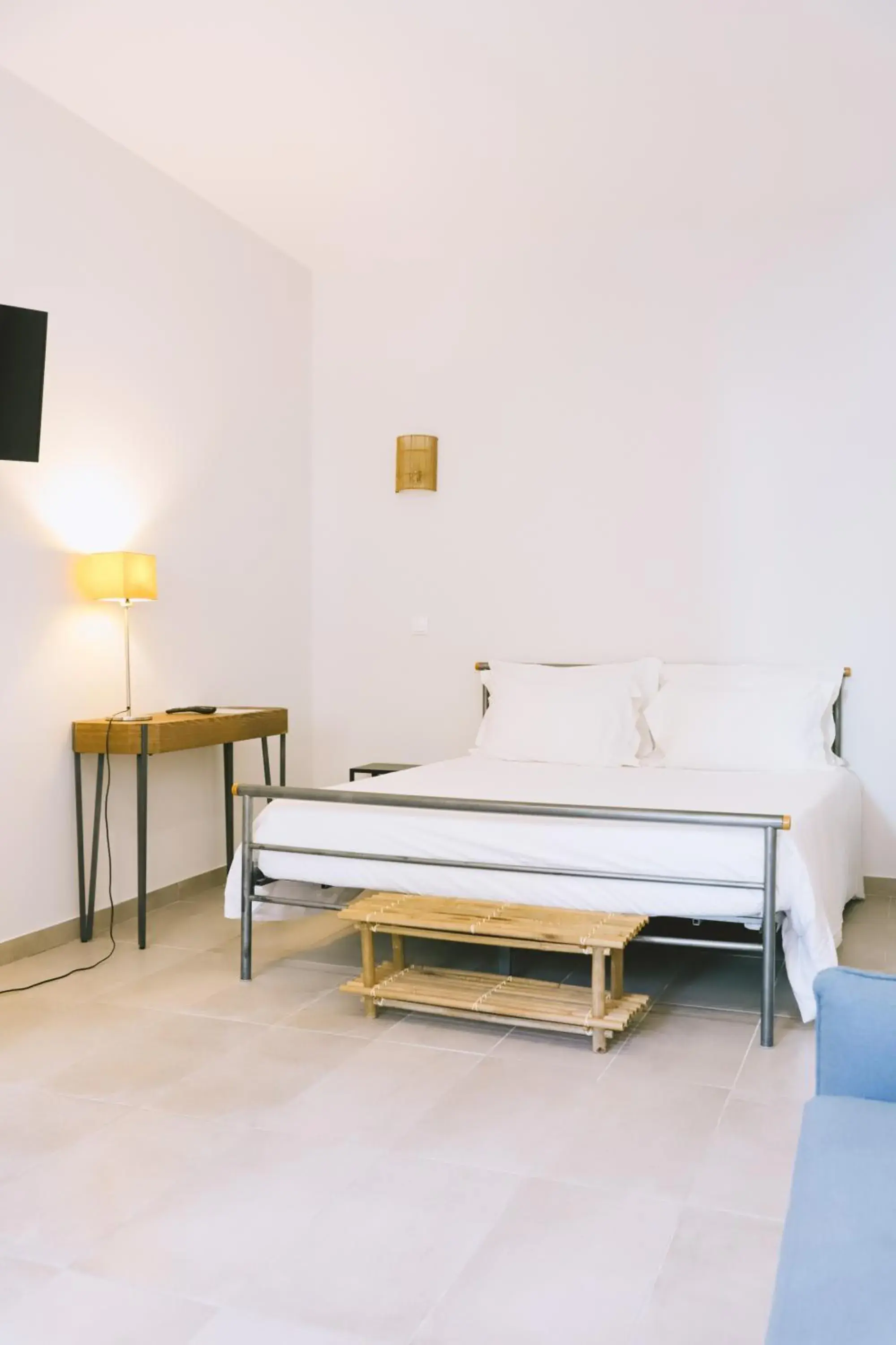 Deluxe Room (2 Adults + 1 Child) in PTM DownTown Hostel&Suites Deluxe Room (2 Adults + 1 Child) in PTM DownTown Hostel&Suites