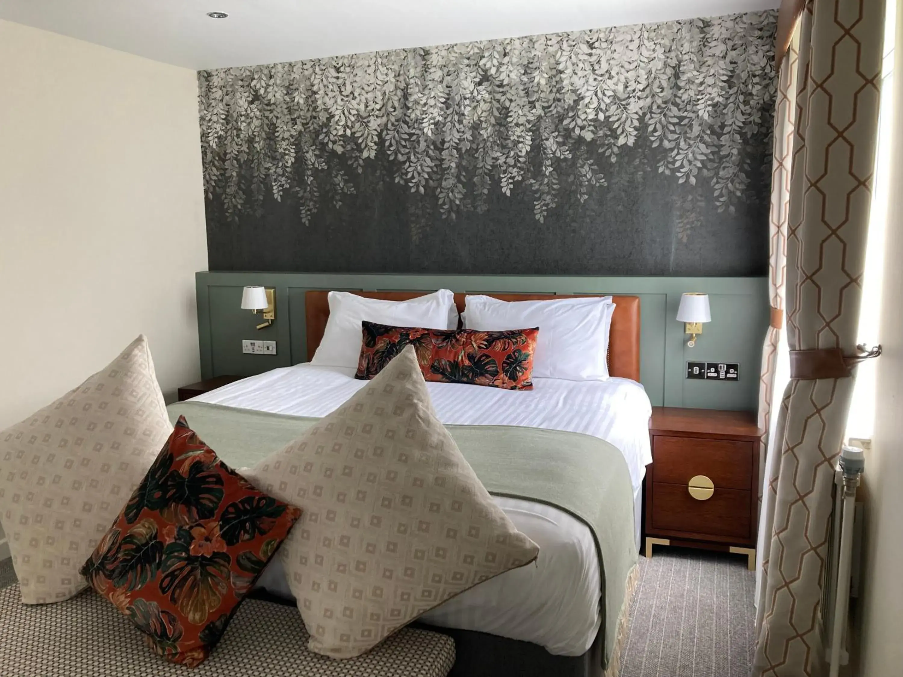 Superior Suite in Blue Bell Lodge Hotel Superior Suite in Blue Bell Lodge Hotel