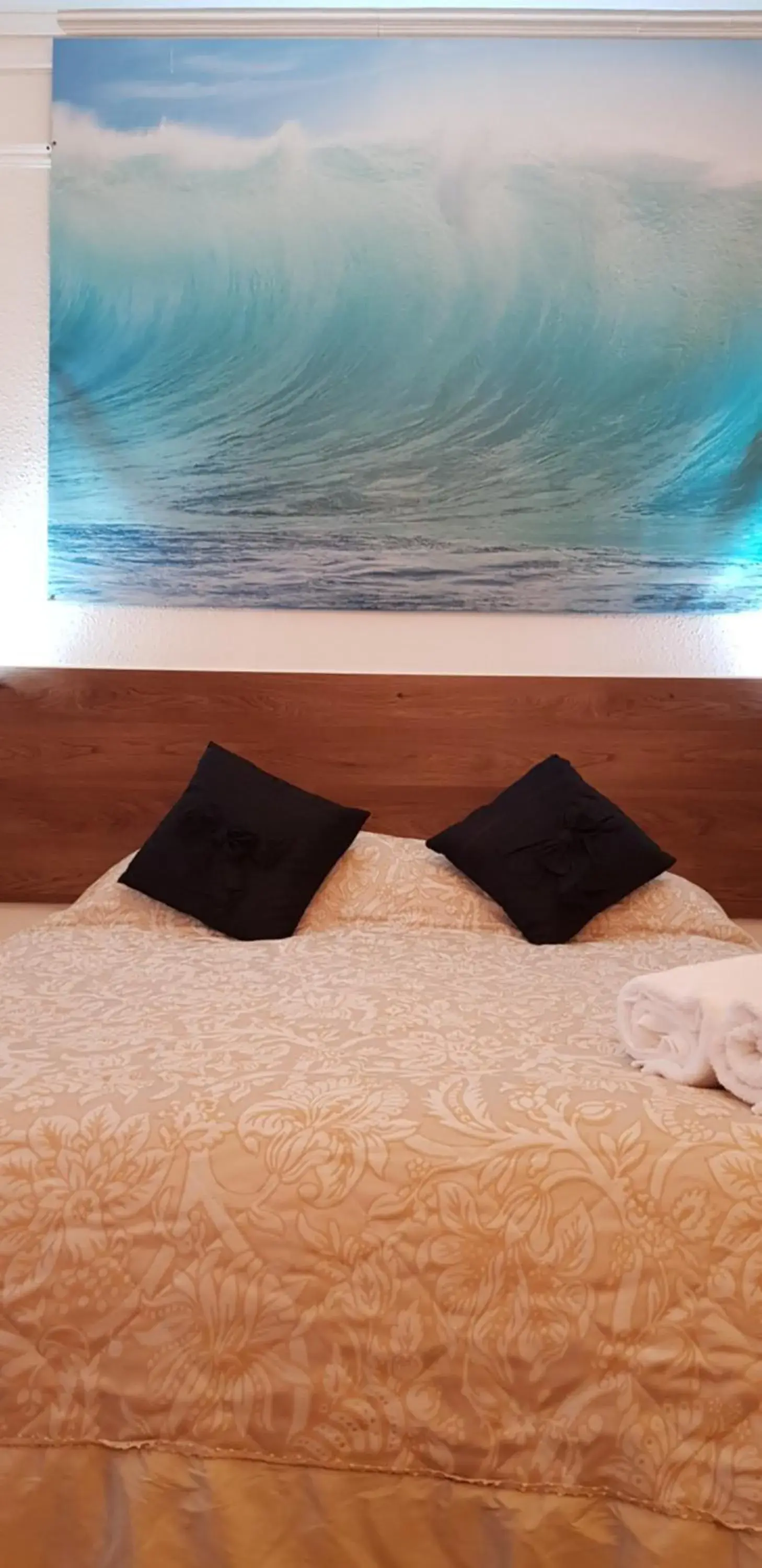 Deluxe Family Suite in Anand Lodge Deluxe Family Suite in Anand Lodge