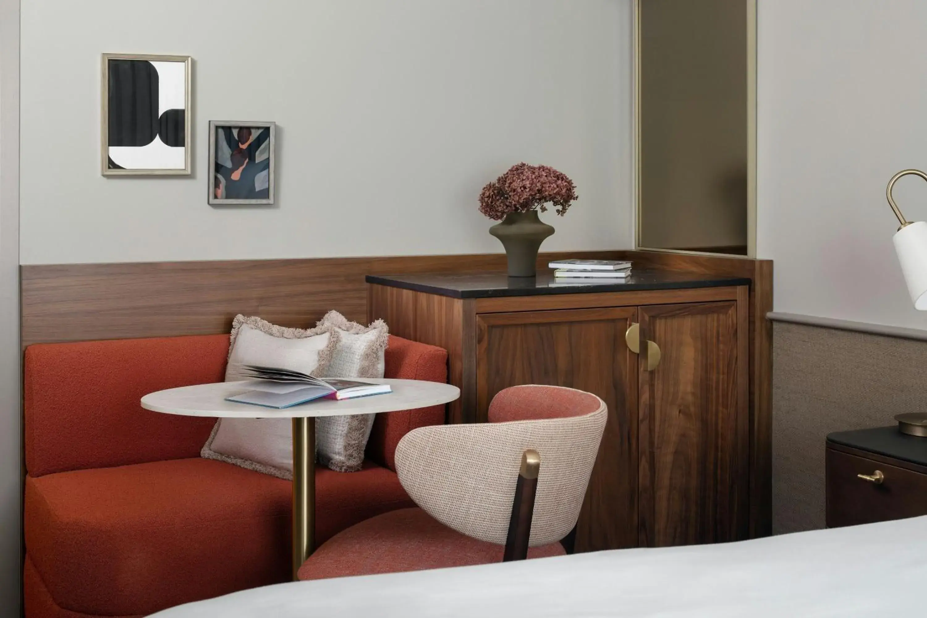 Atelier Double Room in Montcalm Mayfair, Autograph Collection Atelier Double Room in Montcalm Mayfair, Autograph Collection