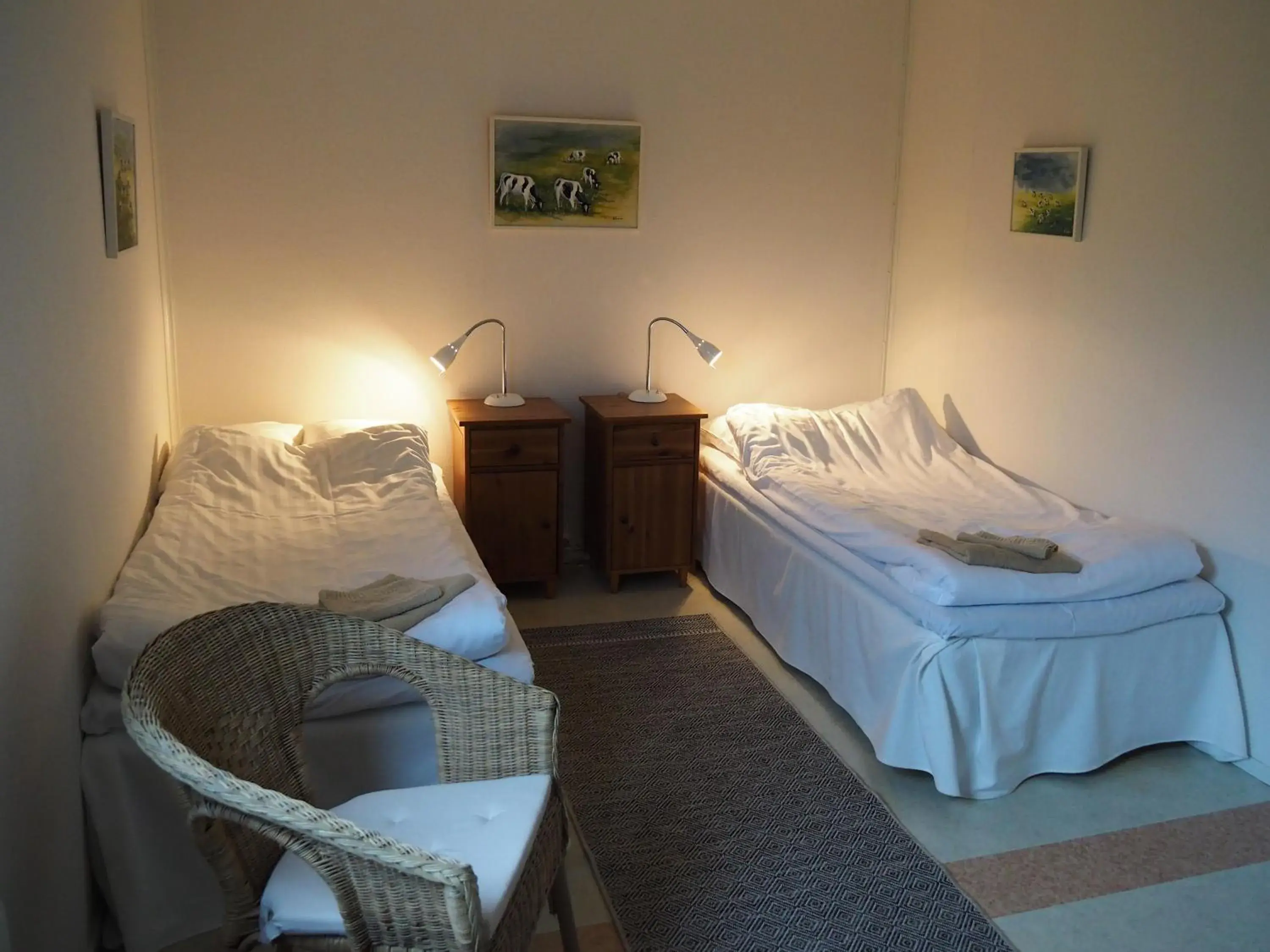 Double or Twin Room with Shared Bathroom - single occupancy in Hillesgården Double or Twin Room with Shared Bathroom - single occupancy in Hillesgården