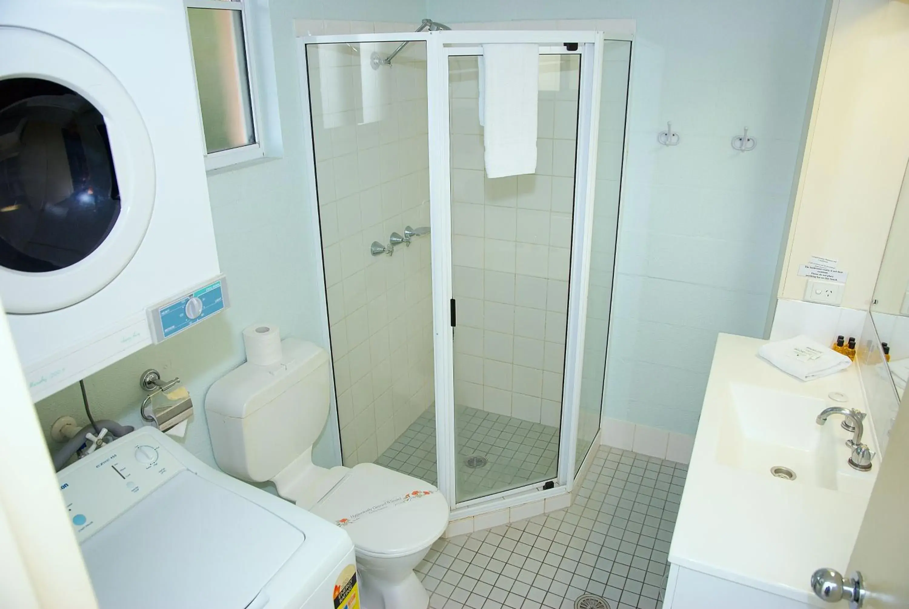 Two-Bedroom Apartment in Alatai Holiday Apartments Two-Bedroom Apartment in Alatai Holiday Apartments