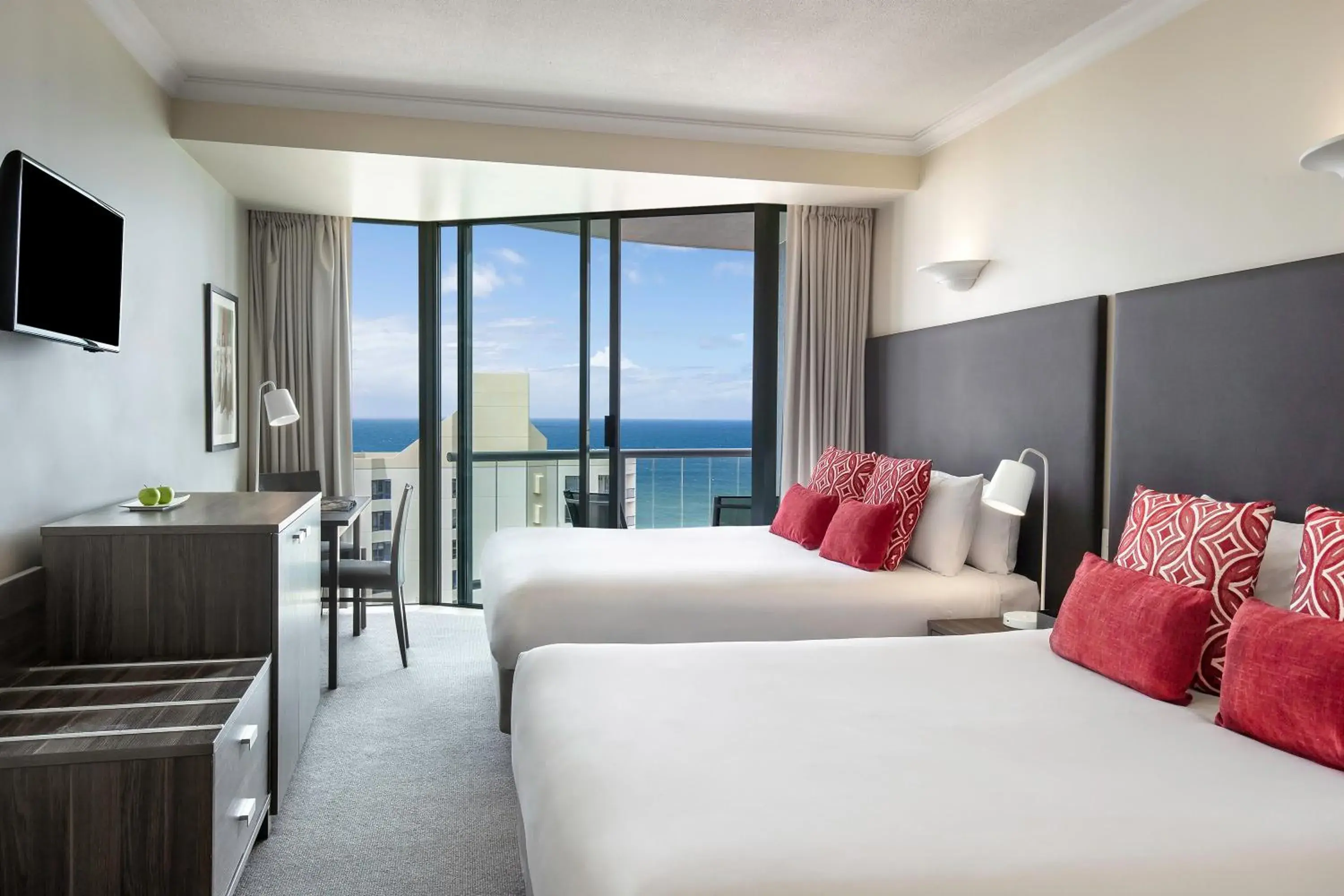 Hotel Deluxe Ocean Twin in Mantra Legends Hotel Hotel Deluxe Ocean Twin in Mantra Legends Hotel