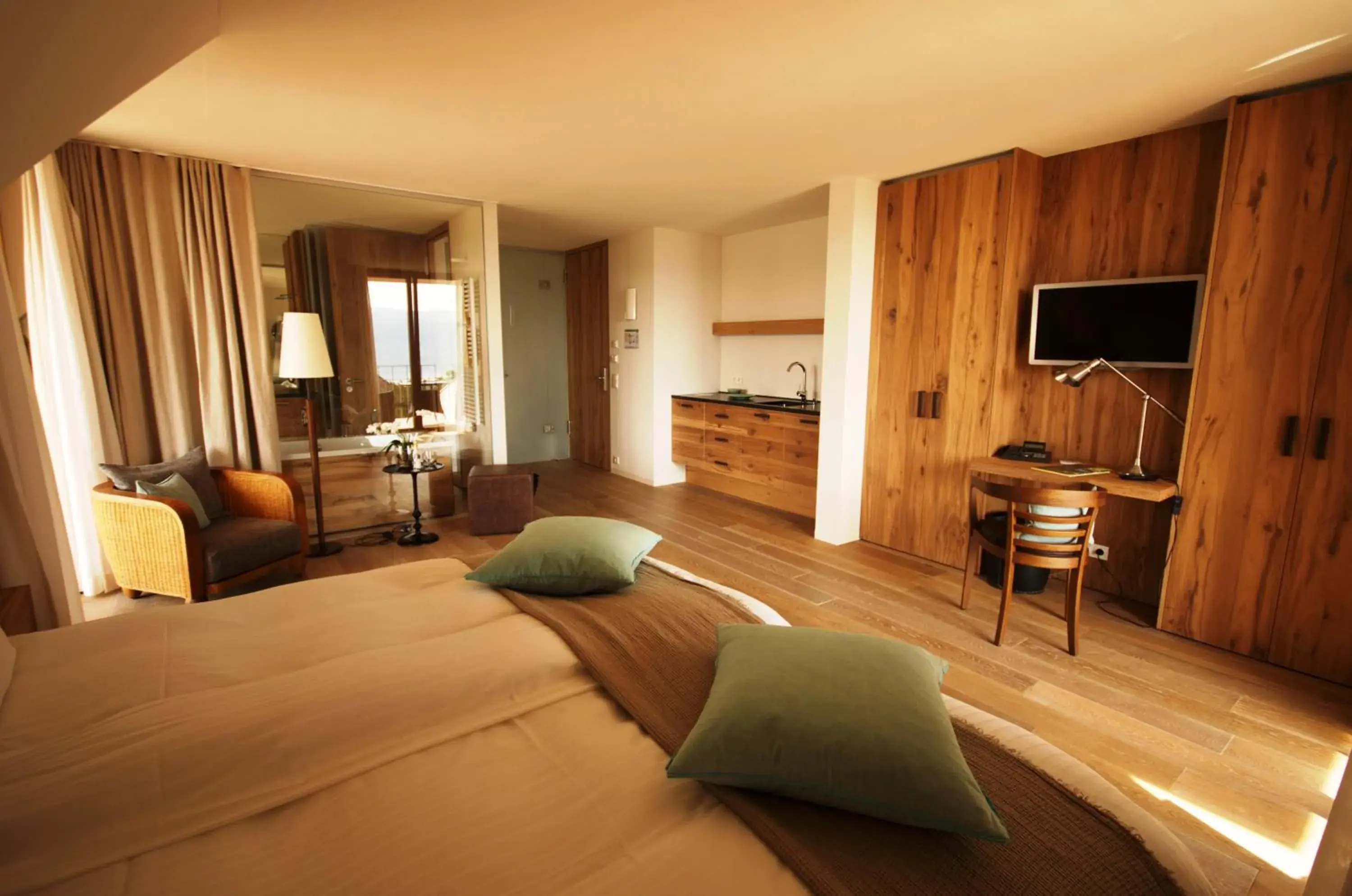 Cozy Suite with Hot Tub in Hotel Hirschen Horn Cozy Suite with Hot Tub in Hotel Hirschen Horn