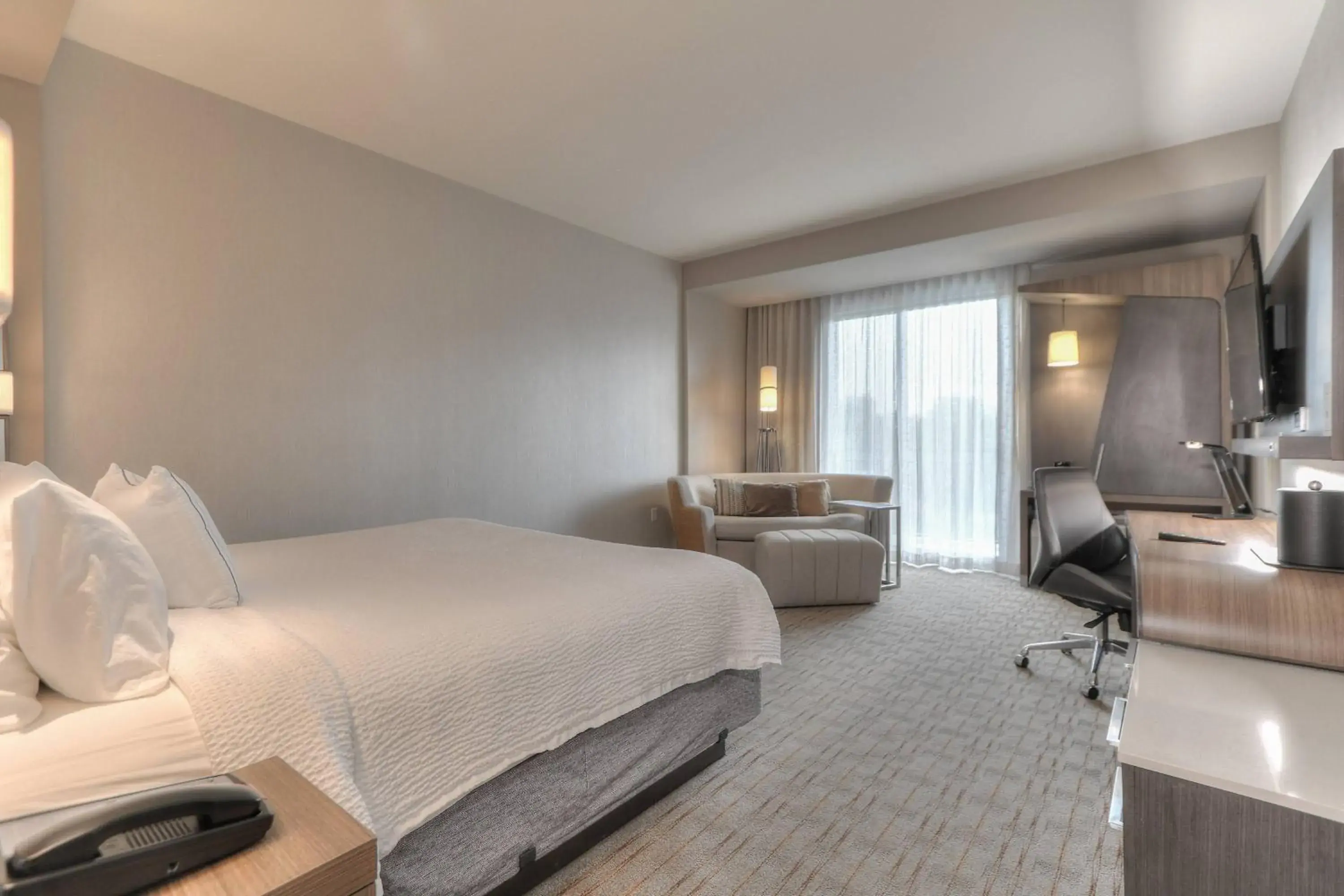 1 King, Mountain View, Balcony, Sofa bed in Courtyard by Marriott Pigeon Forge 1 King, Mountain View, Balcony, Sofa bed in Courtyard by Marriott Pigeon Forge